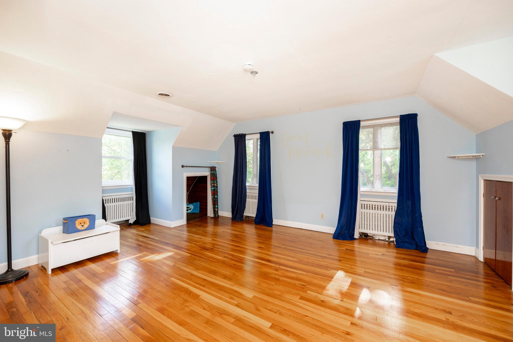 ROSEDALE - Residential