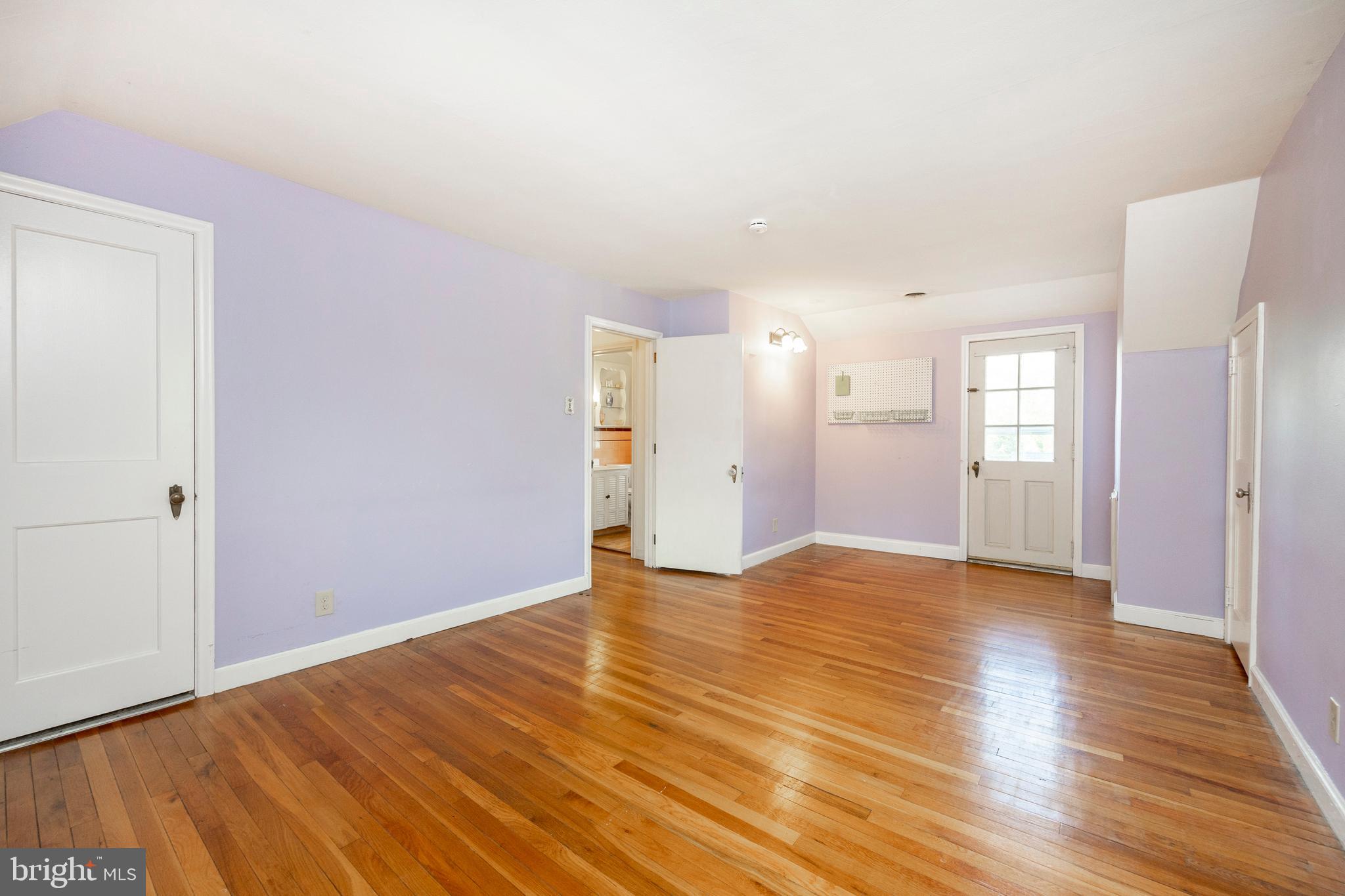 ROSEDALE - Residential