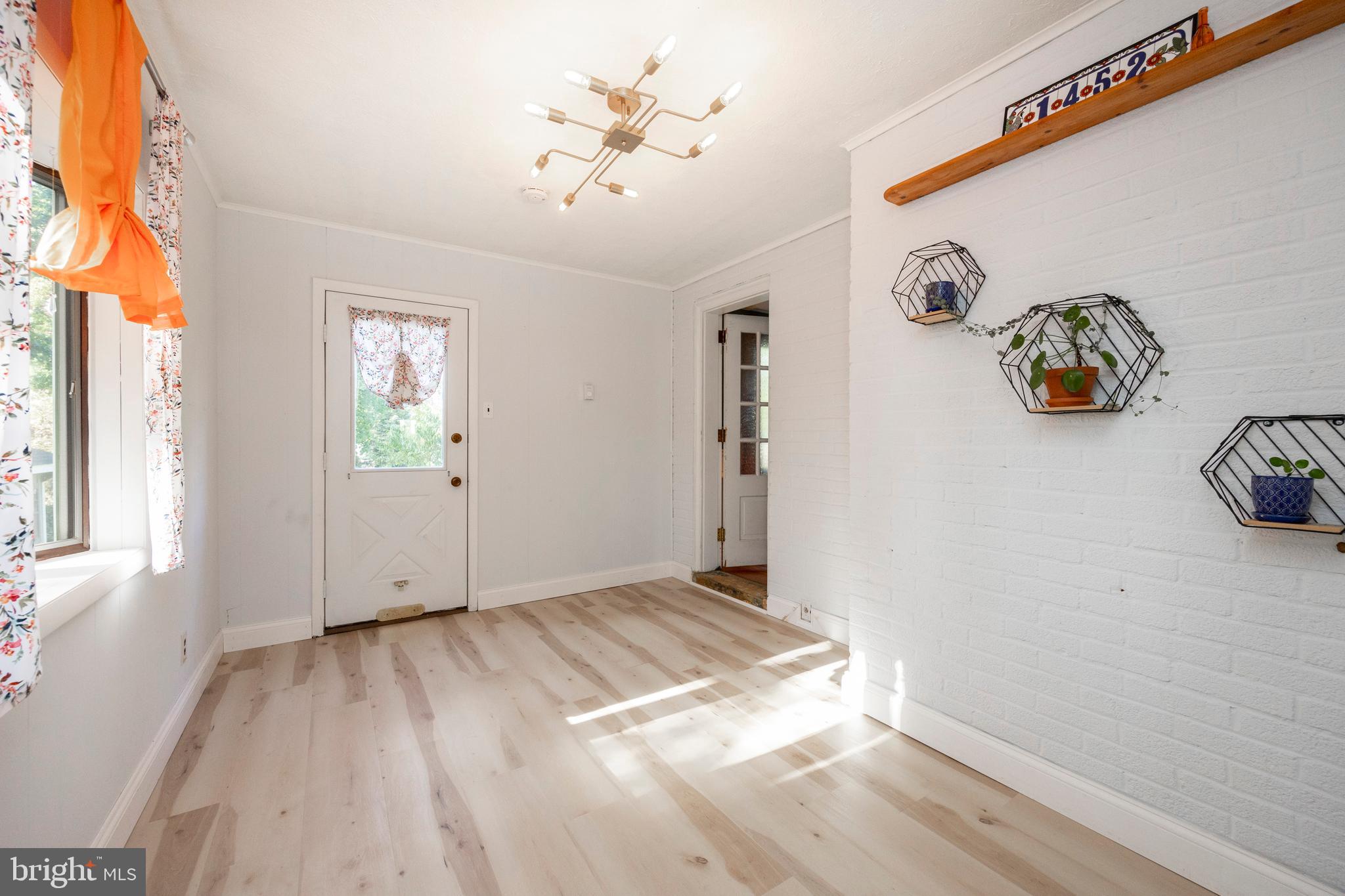 ROSEDALE - Residential