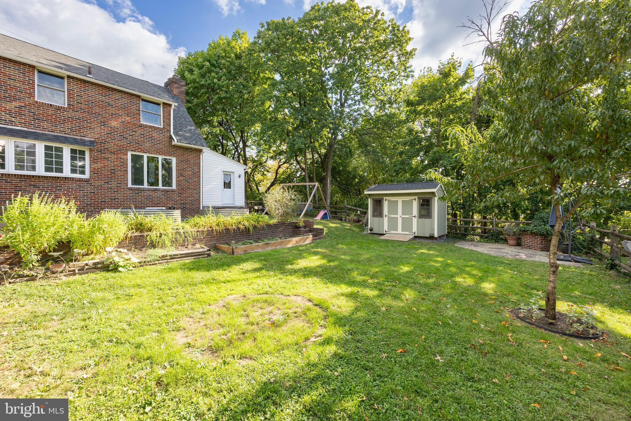 ROSEDALE - Residential