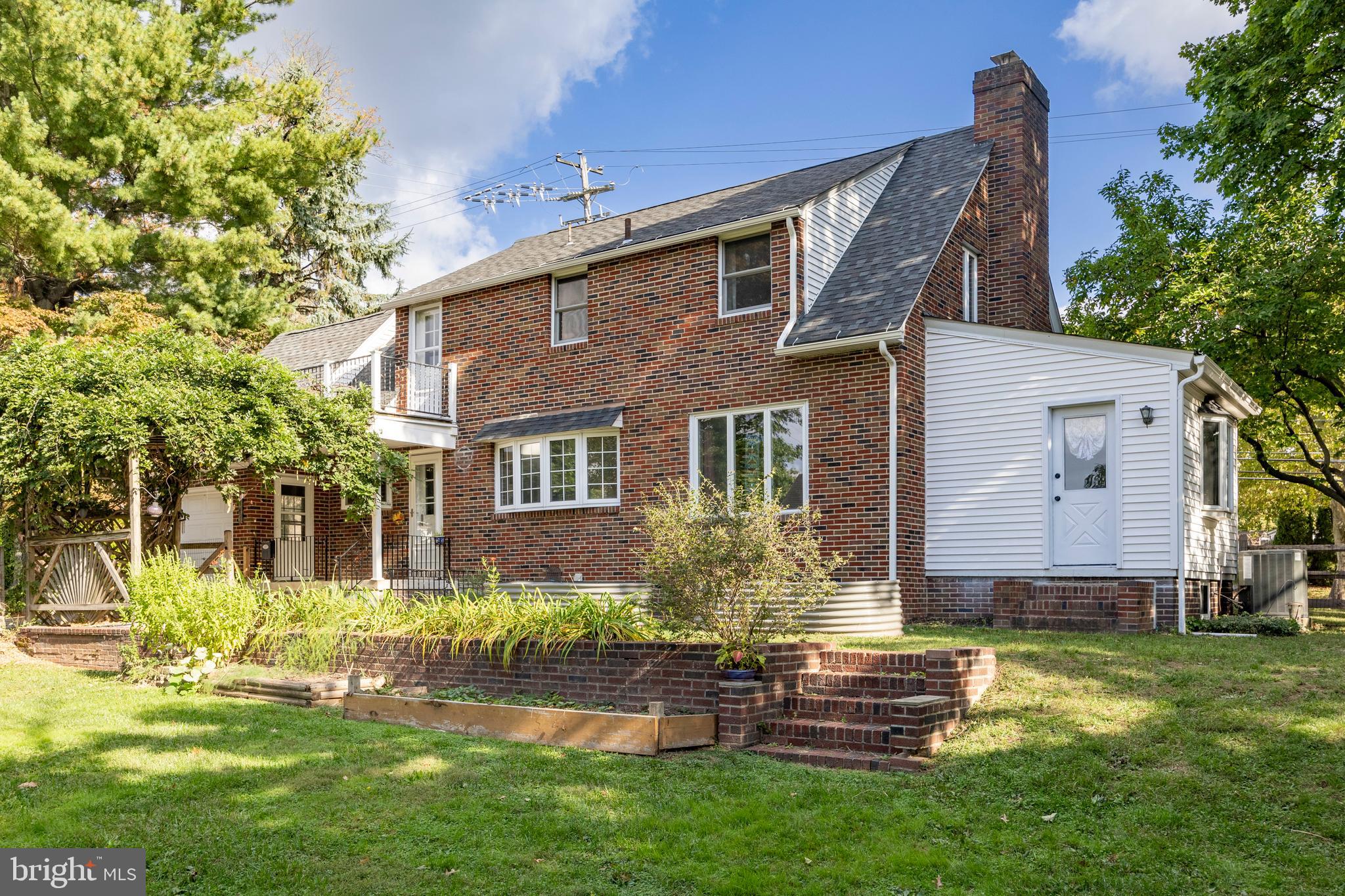 ROSEDALE - Residential