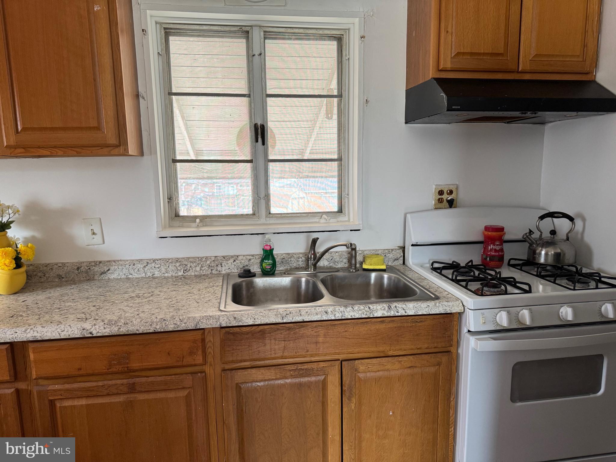 DEFENSE HEIGHTS - Residential