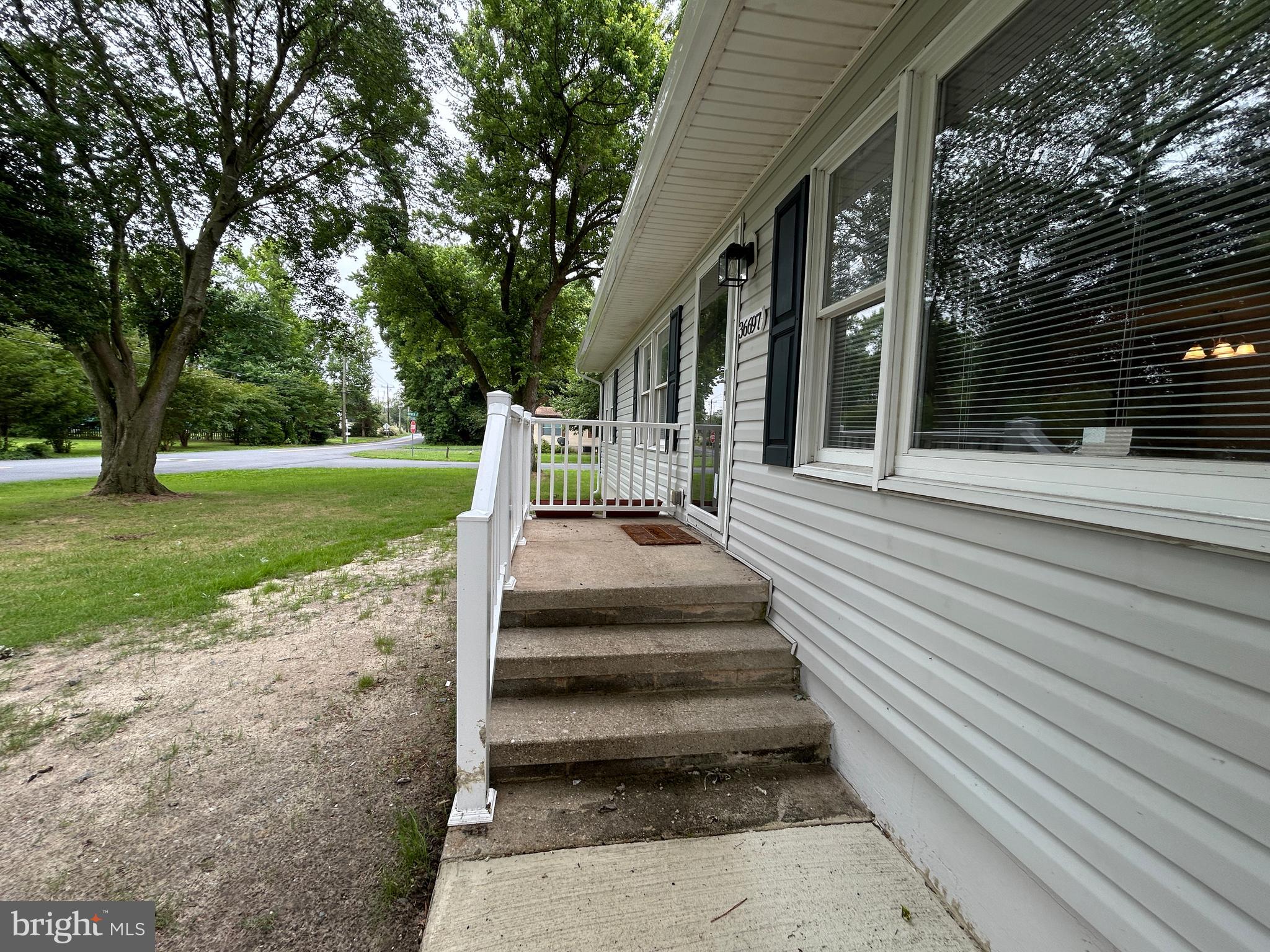 36697 W CLUB HOUSE ROAD