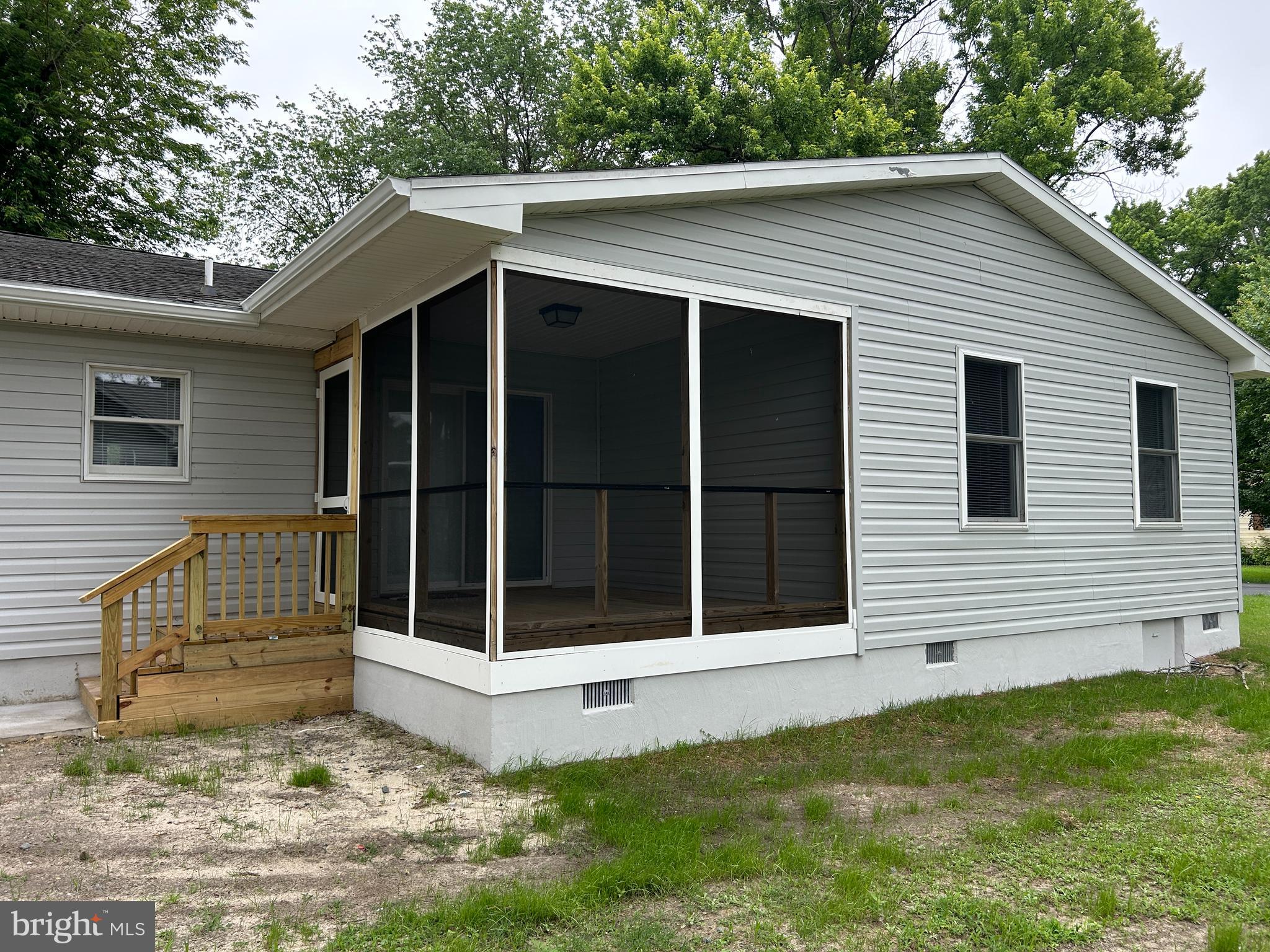 BANKS ACRES - Residential