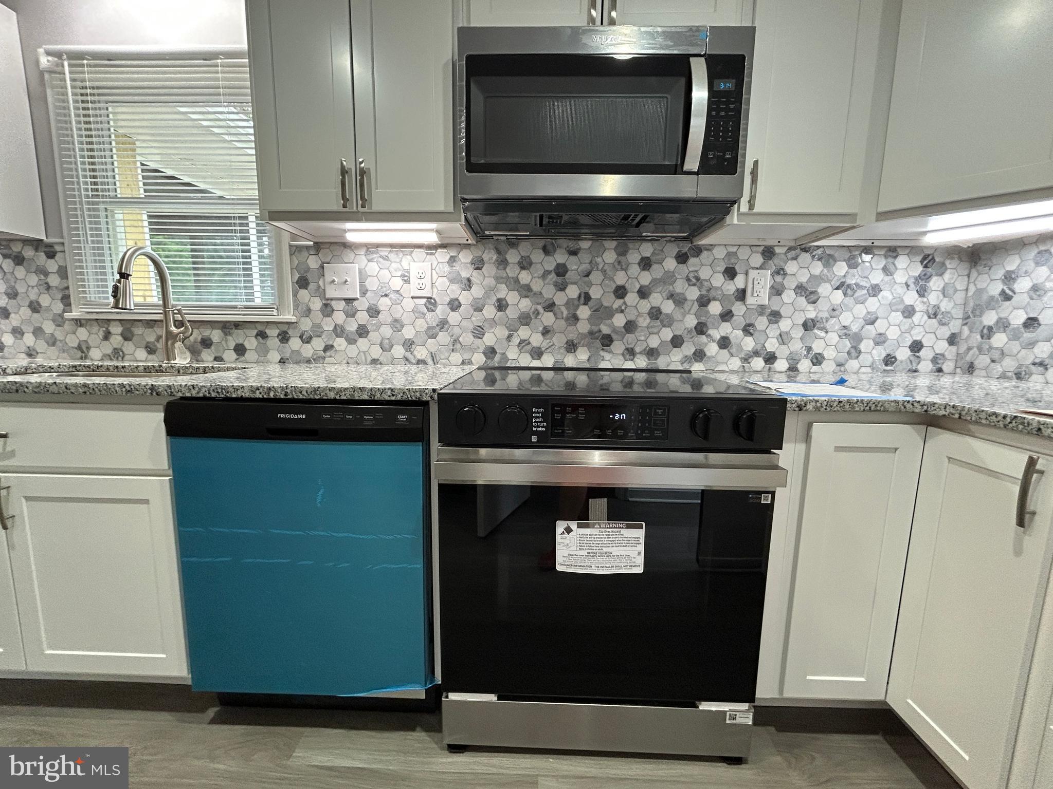 BANKS ACRES - Residential