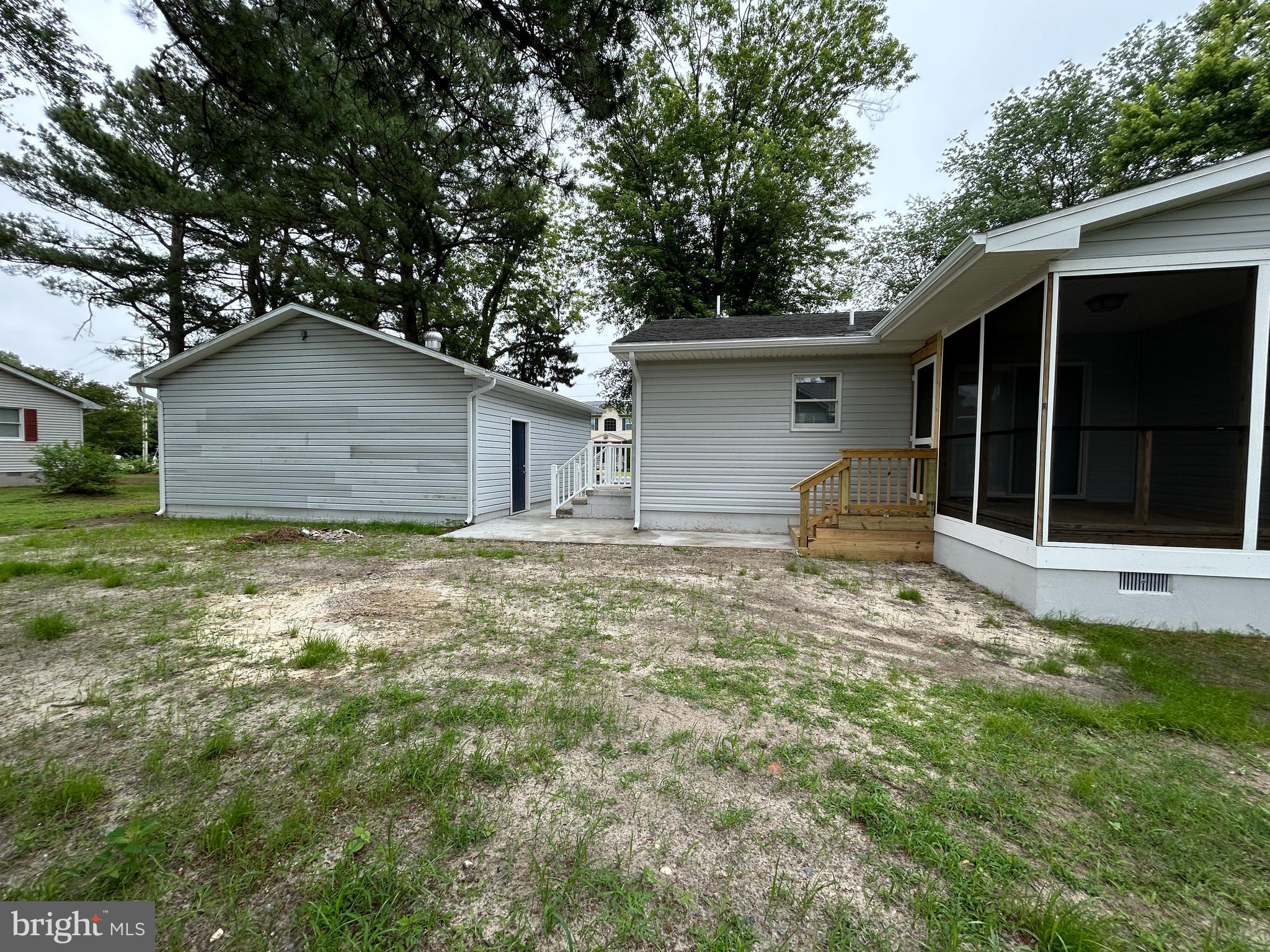 BANKS ACRES - Residential