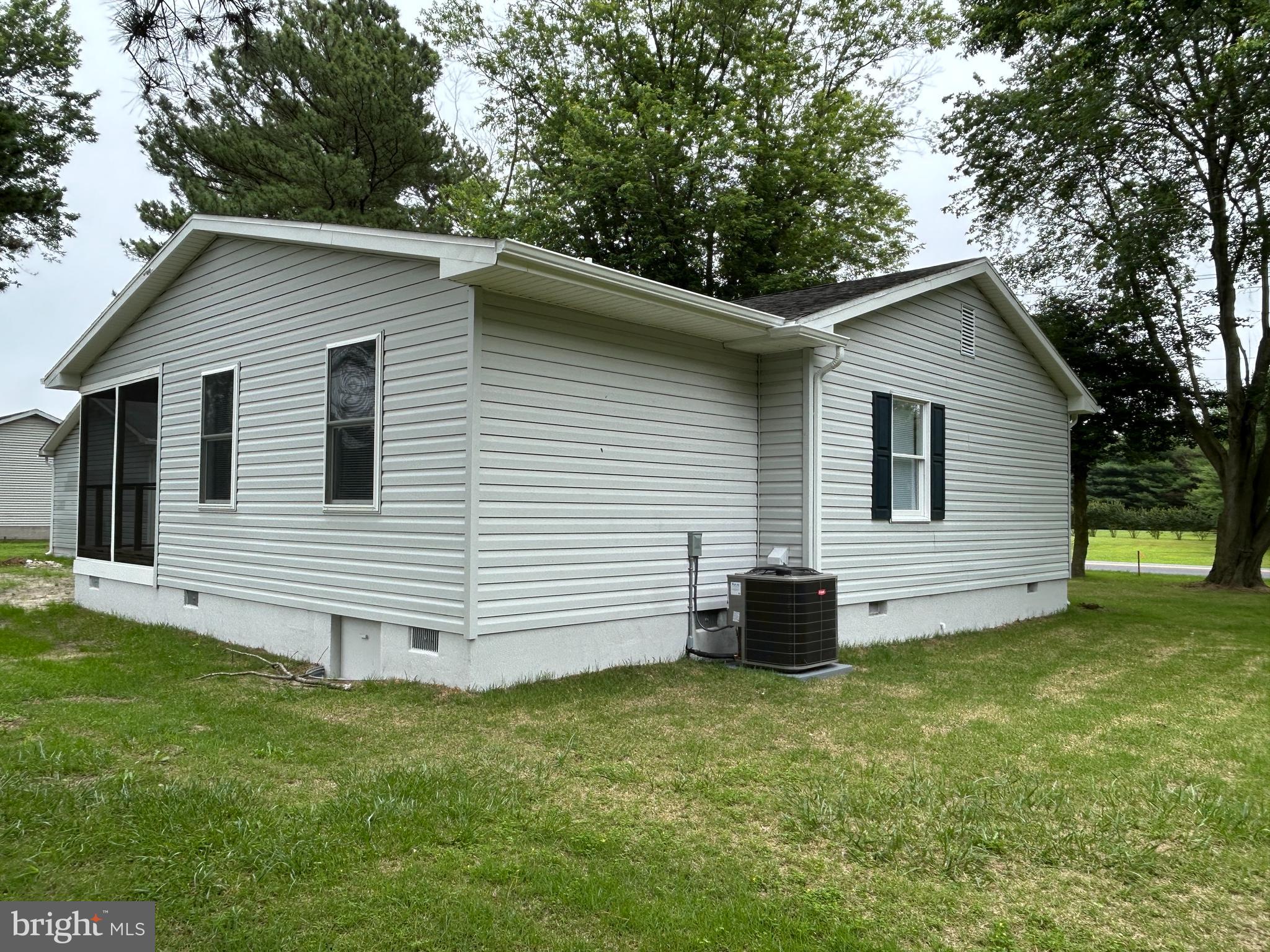 36697 W CLUB HOUSE ROAD