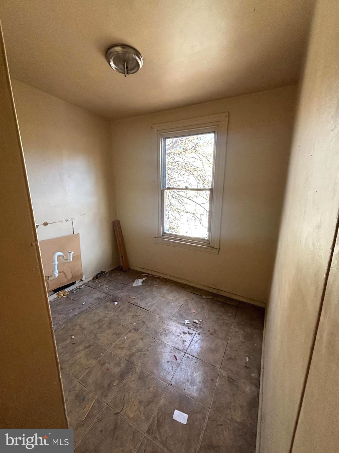 KENSINGTON - Residential