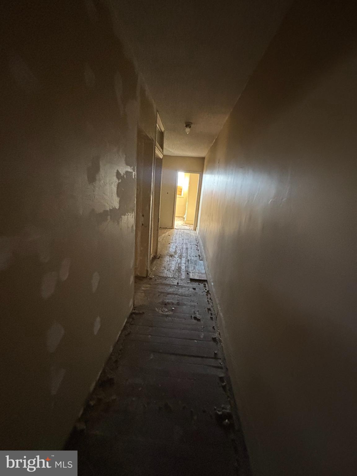 KENSINGTON - Residential