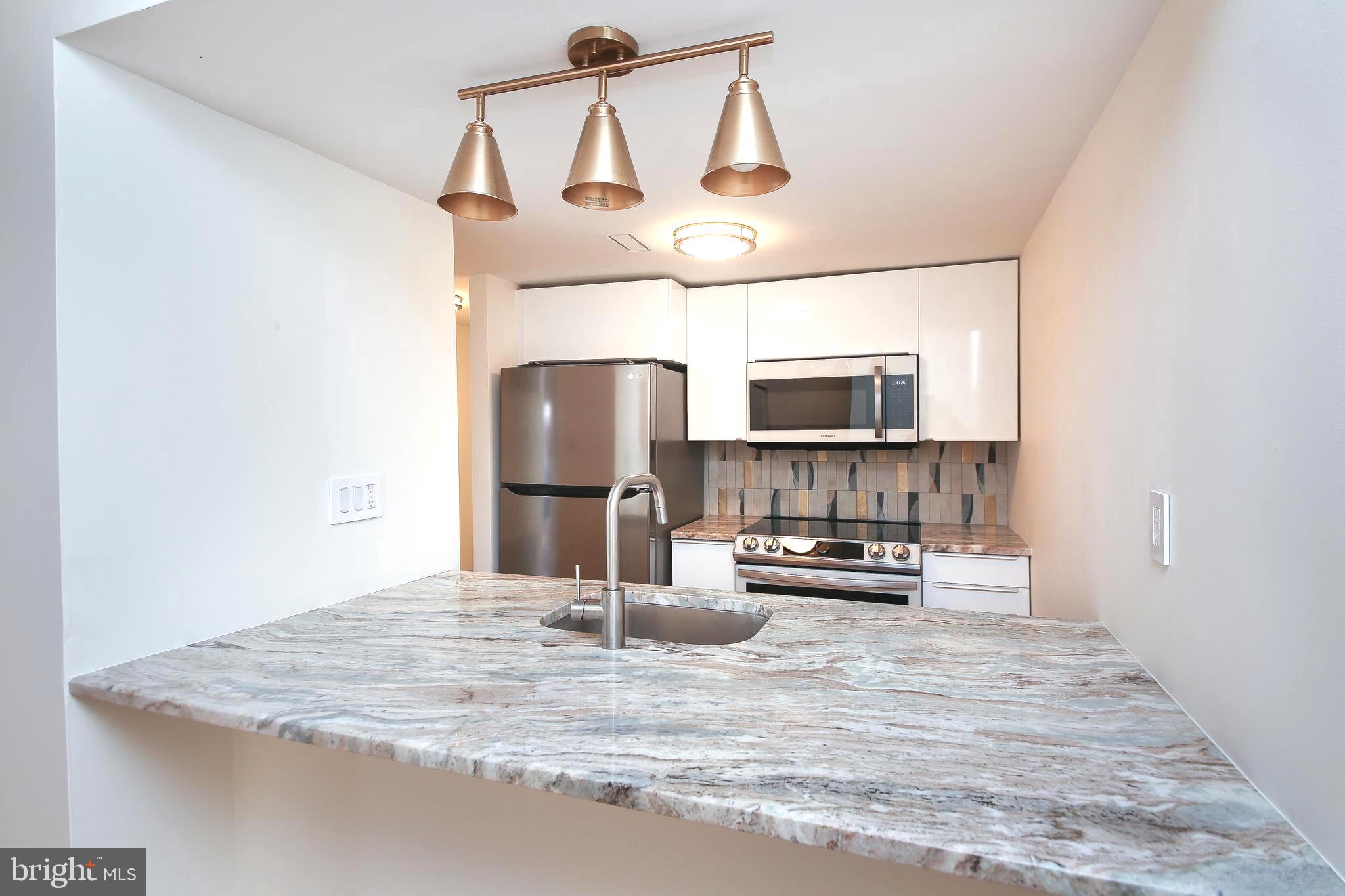 CHATHAM VIL OF TOW - Residential