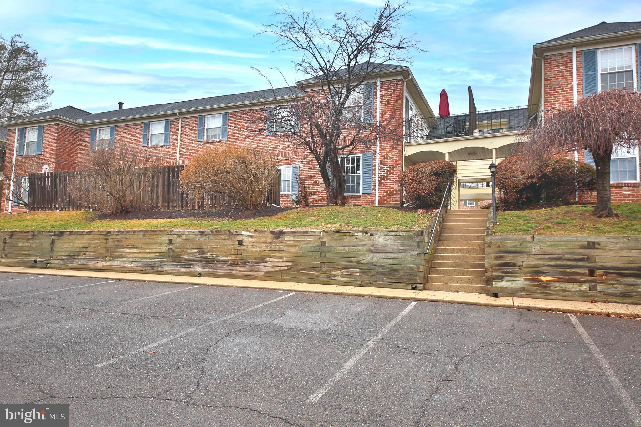 CHATHAM VIL OF TOW - Residential