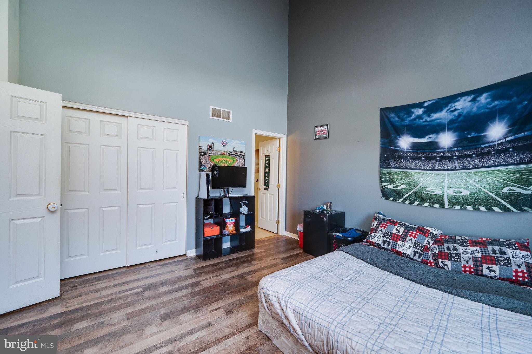 MEADOWS HEIDELBERG - Residential