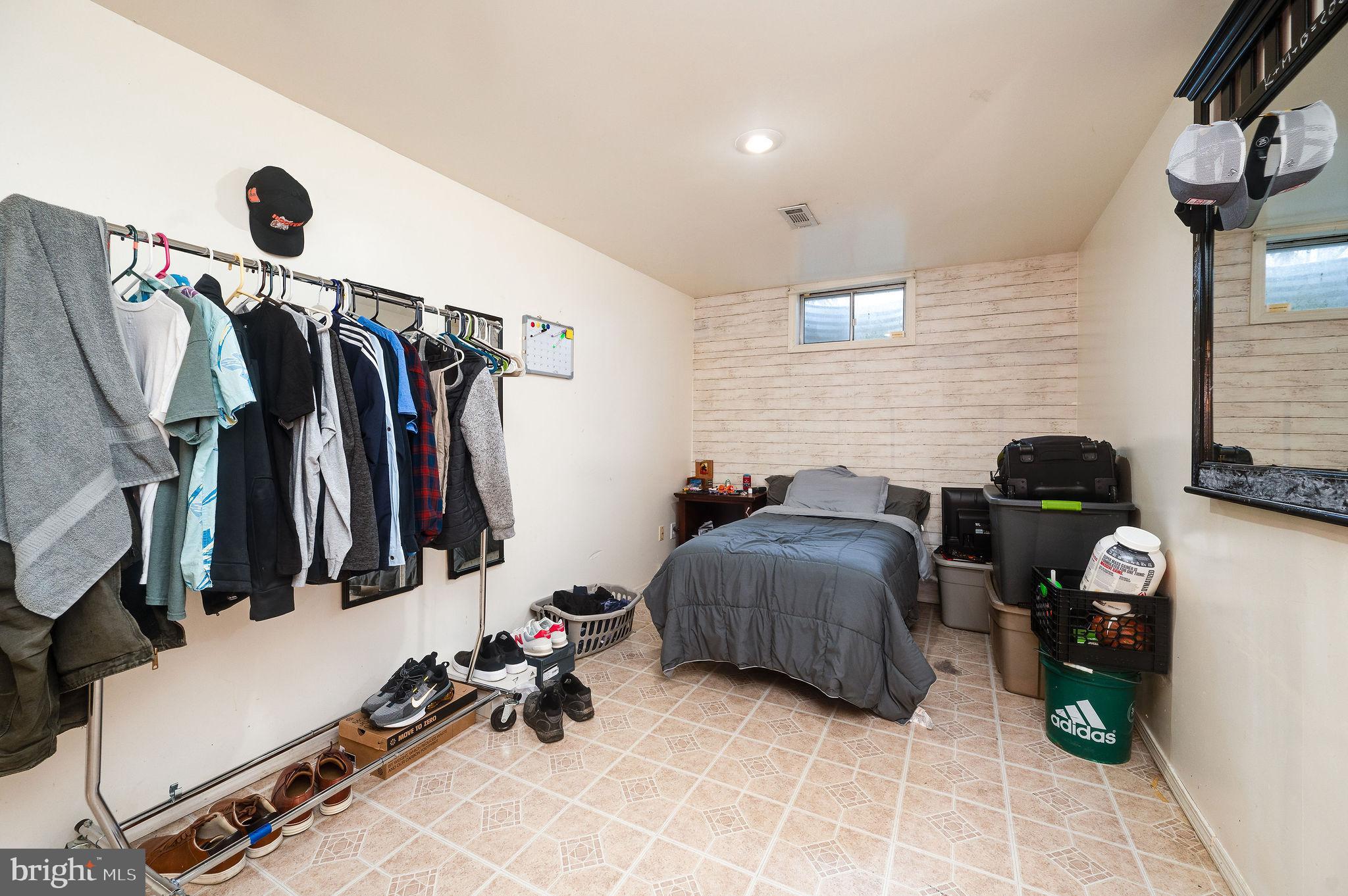 MEADOWS HEIDELBERG - Residential