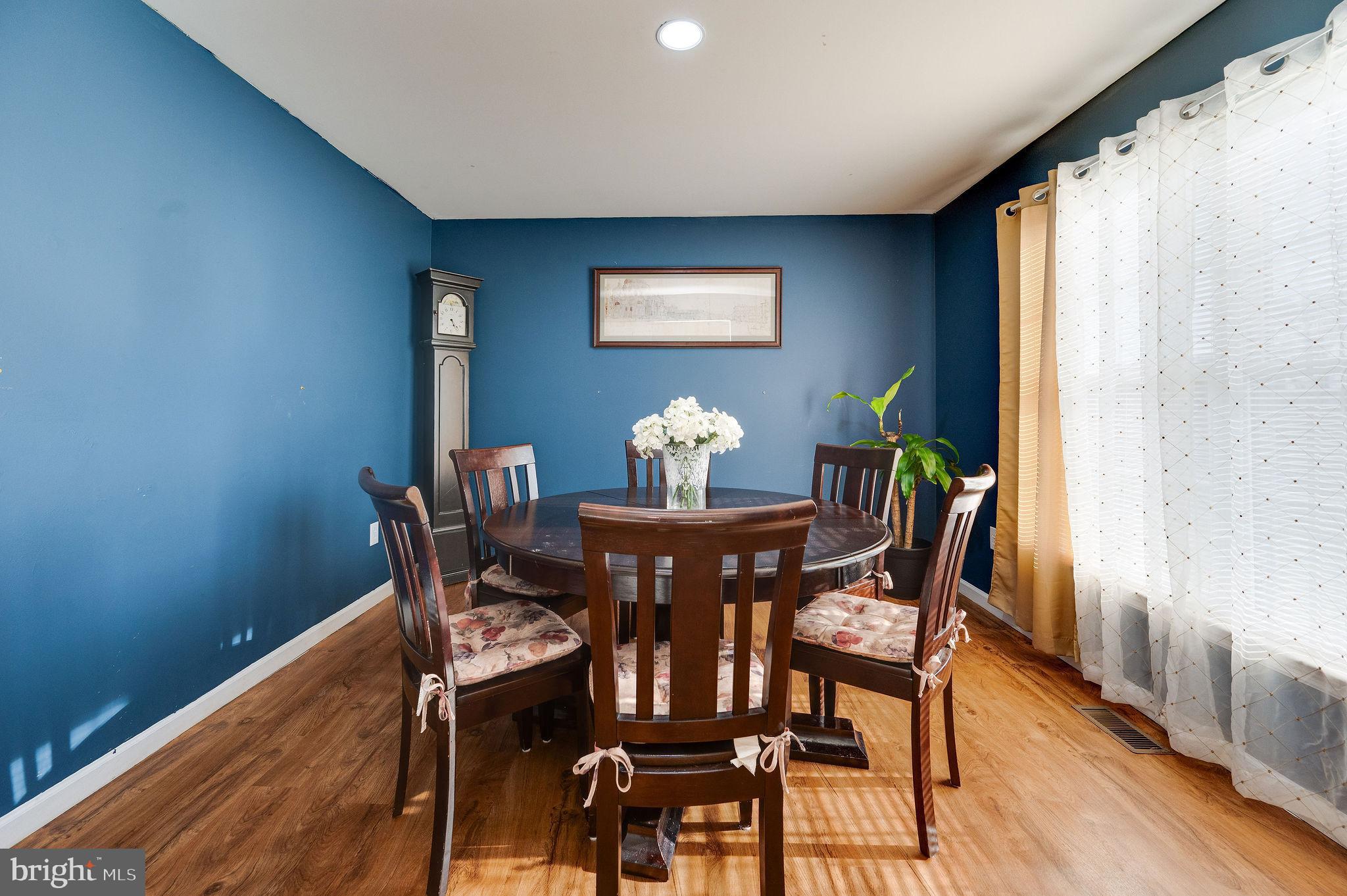 MEADOWS HEIDELBERG - Residential