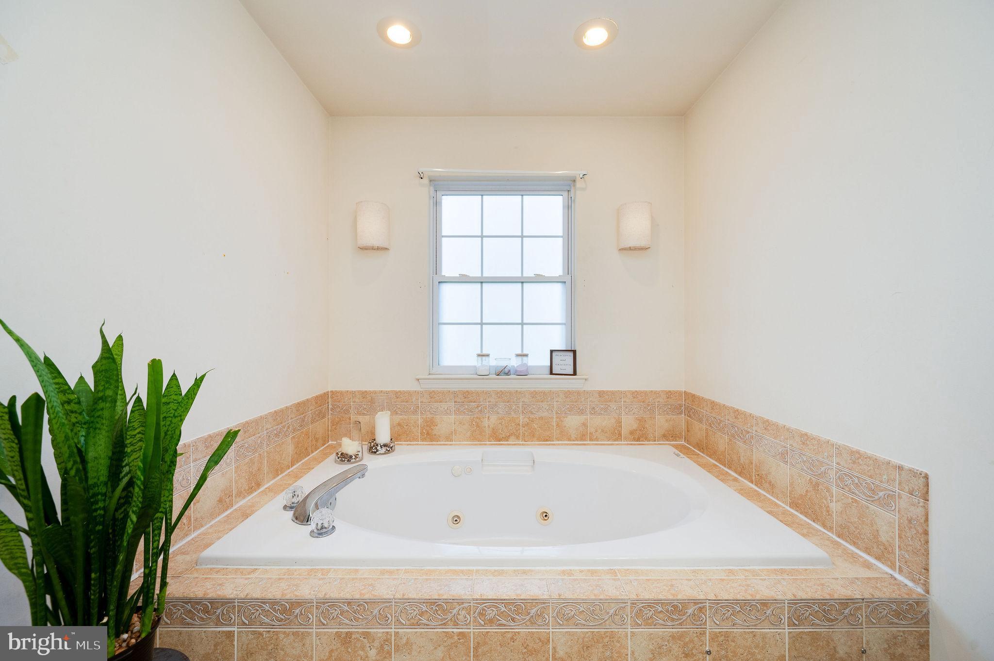 MEADOWS HEIDELBERG - Residential