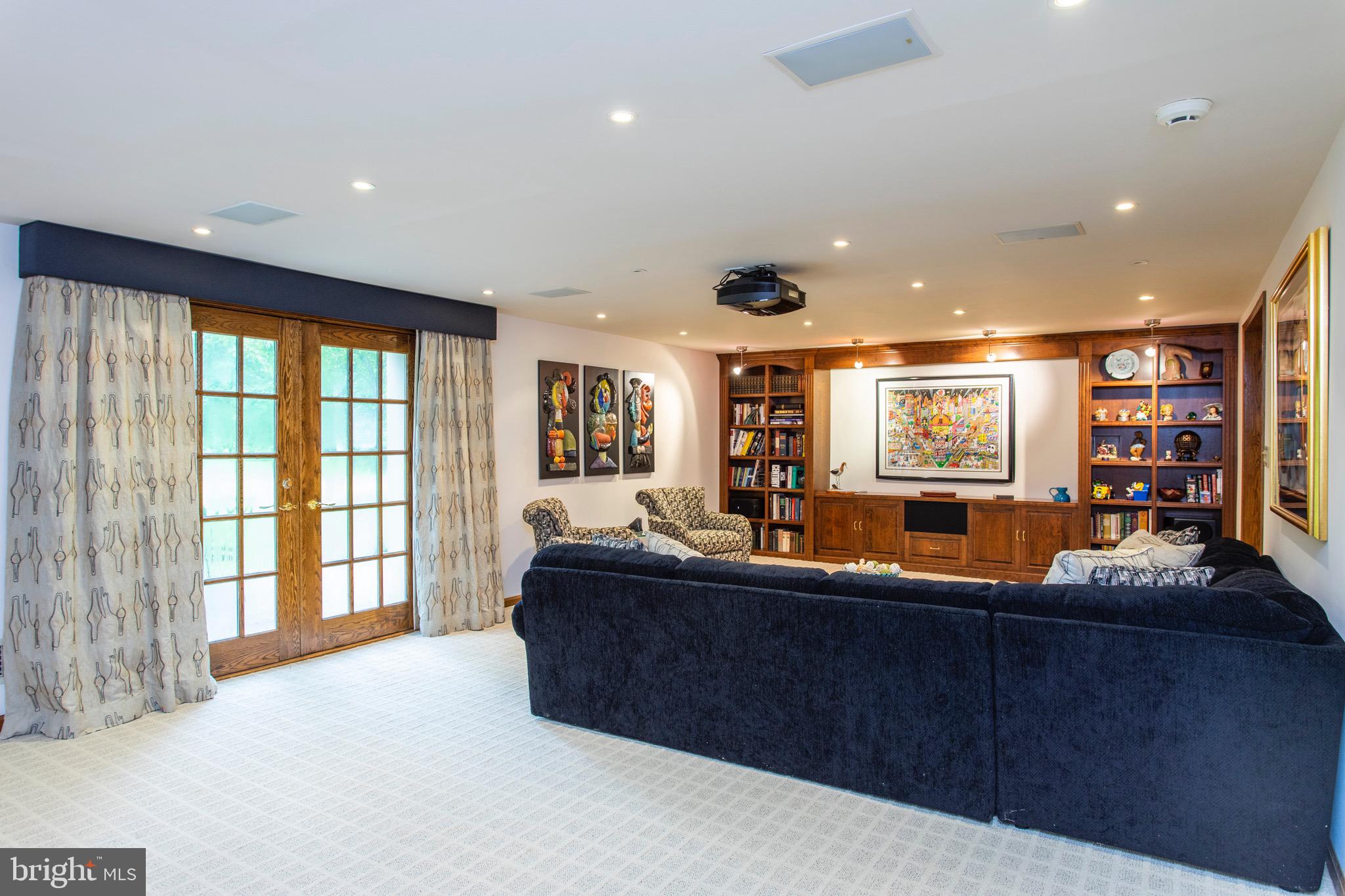 BRYN MAWR - Residential