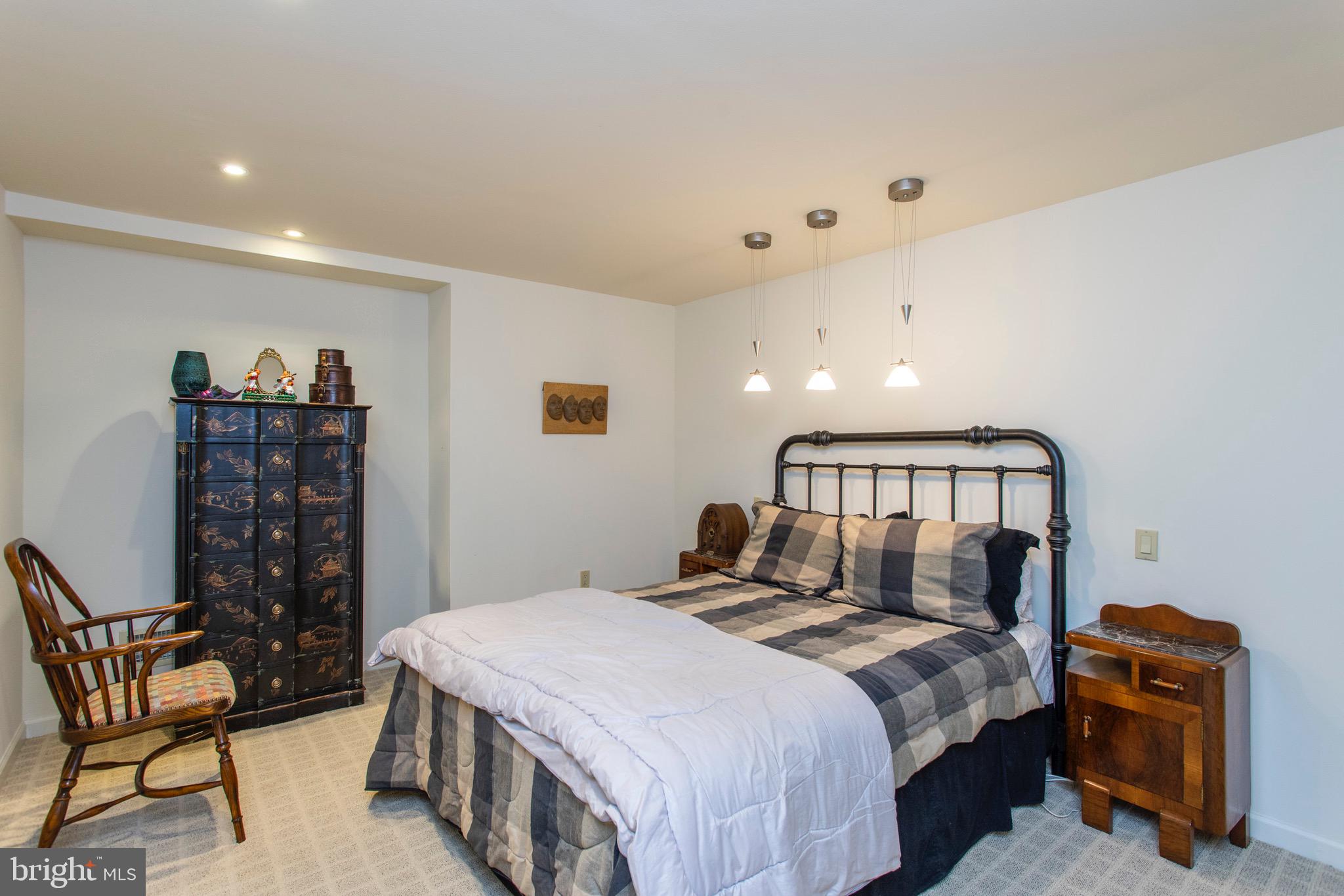 BRYN MAWR - Residential