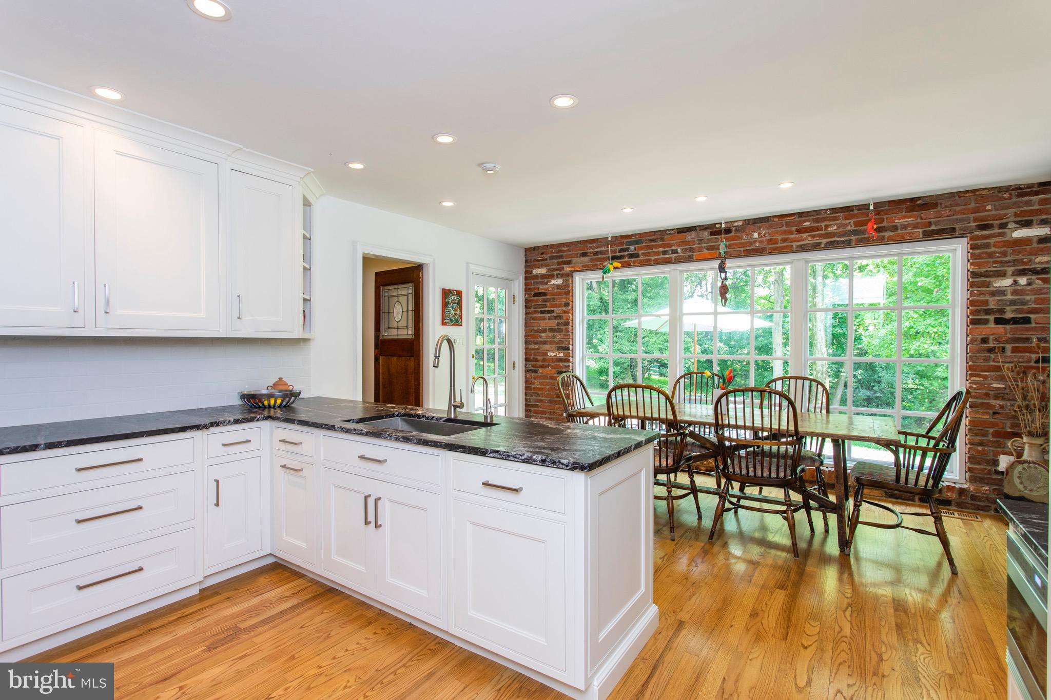 BRYN MAWR - Residential