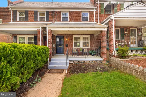 MLS: DCDC2266944