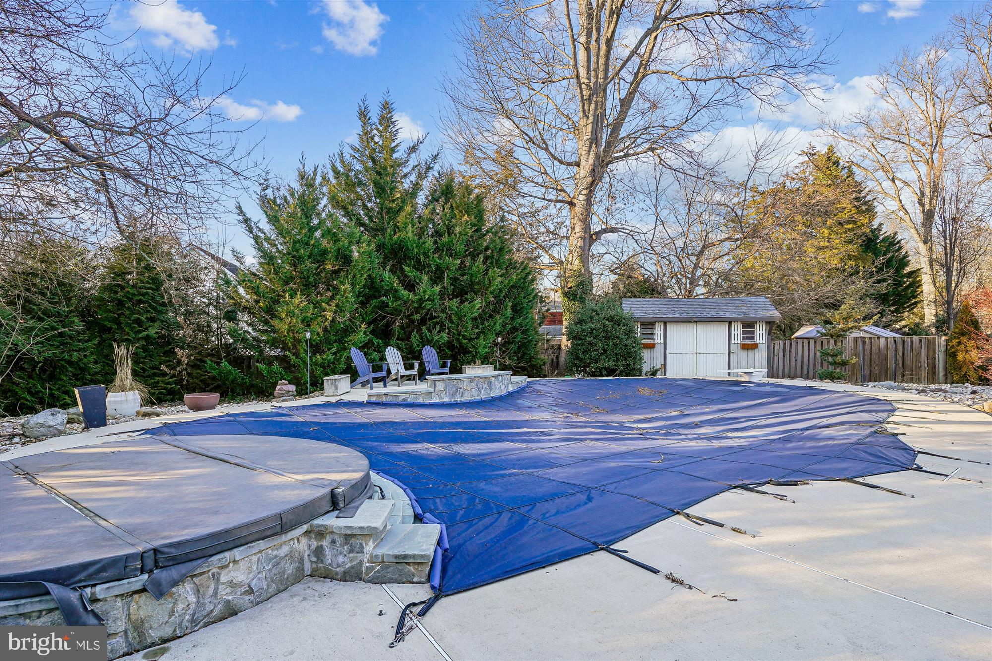 9016 GREYLOCK STREET