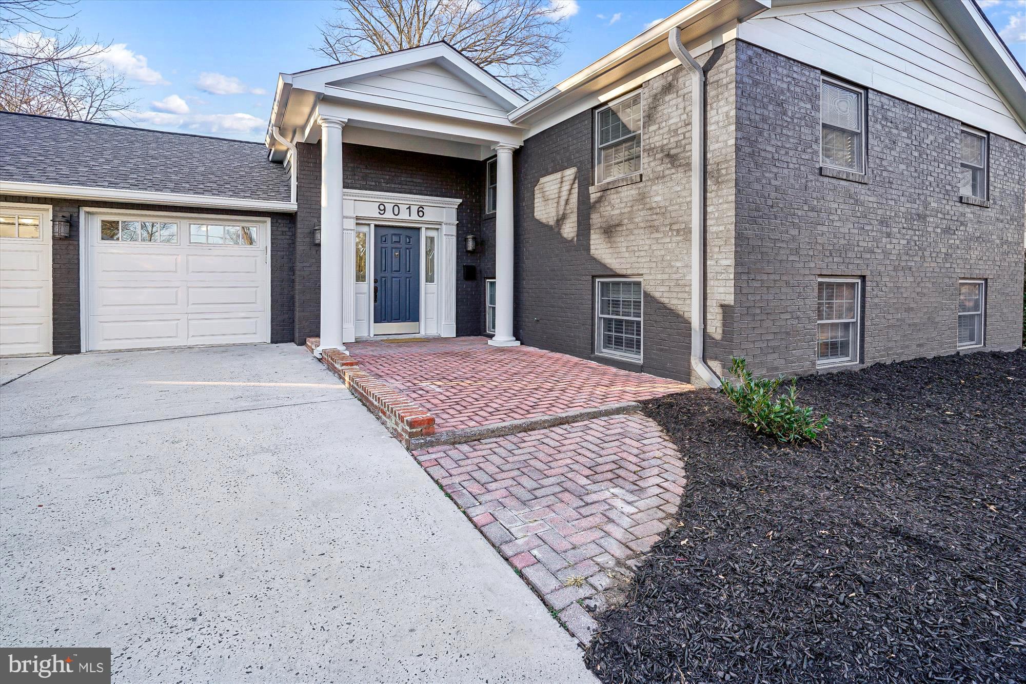 STRATFORD ON THE POTOMAC - Residential