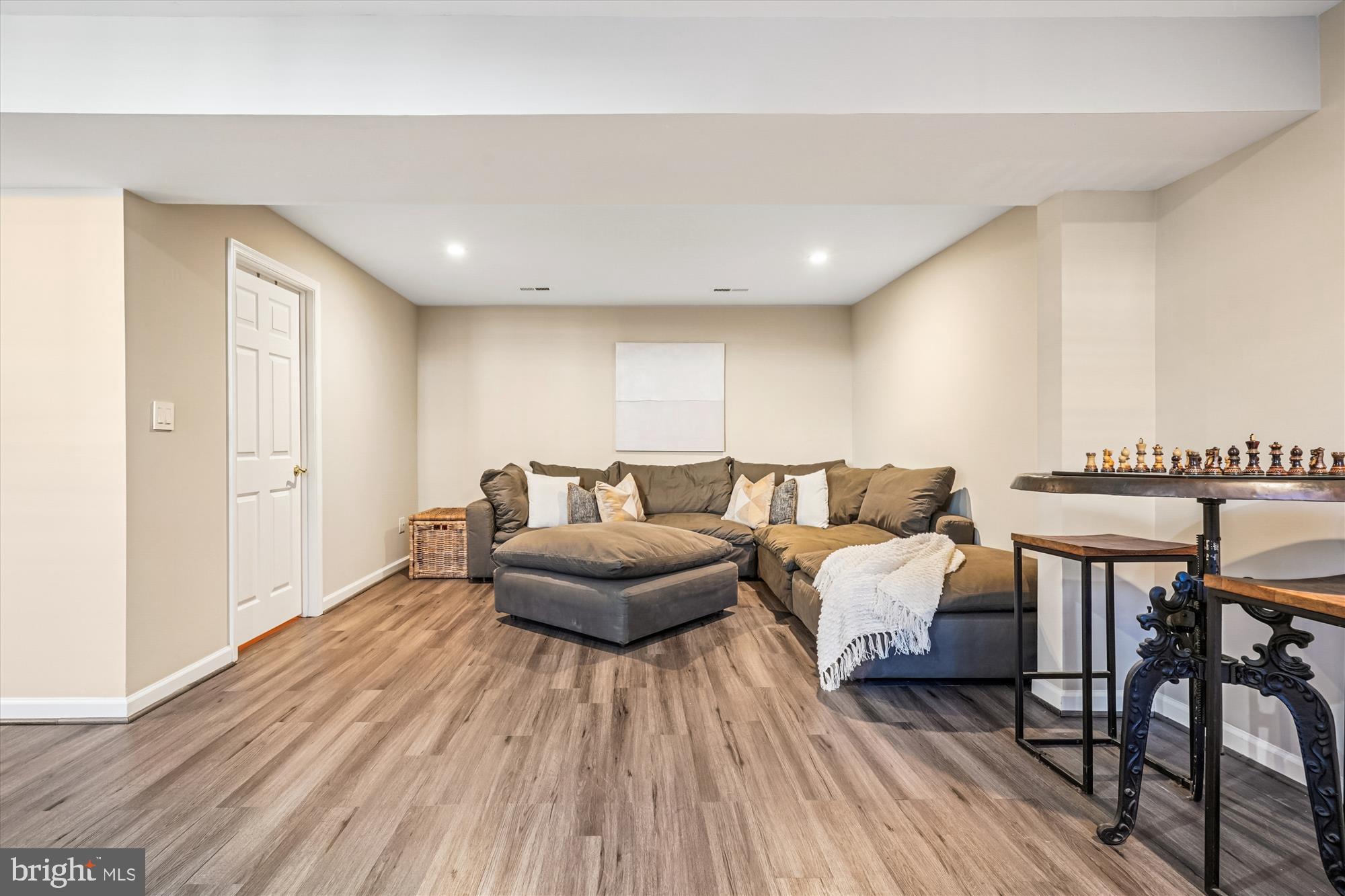 STRATFORD ON THE POTOMAC - Residential