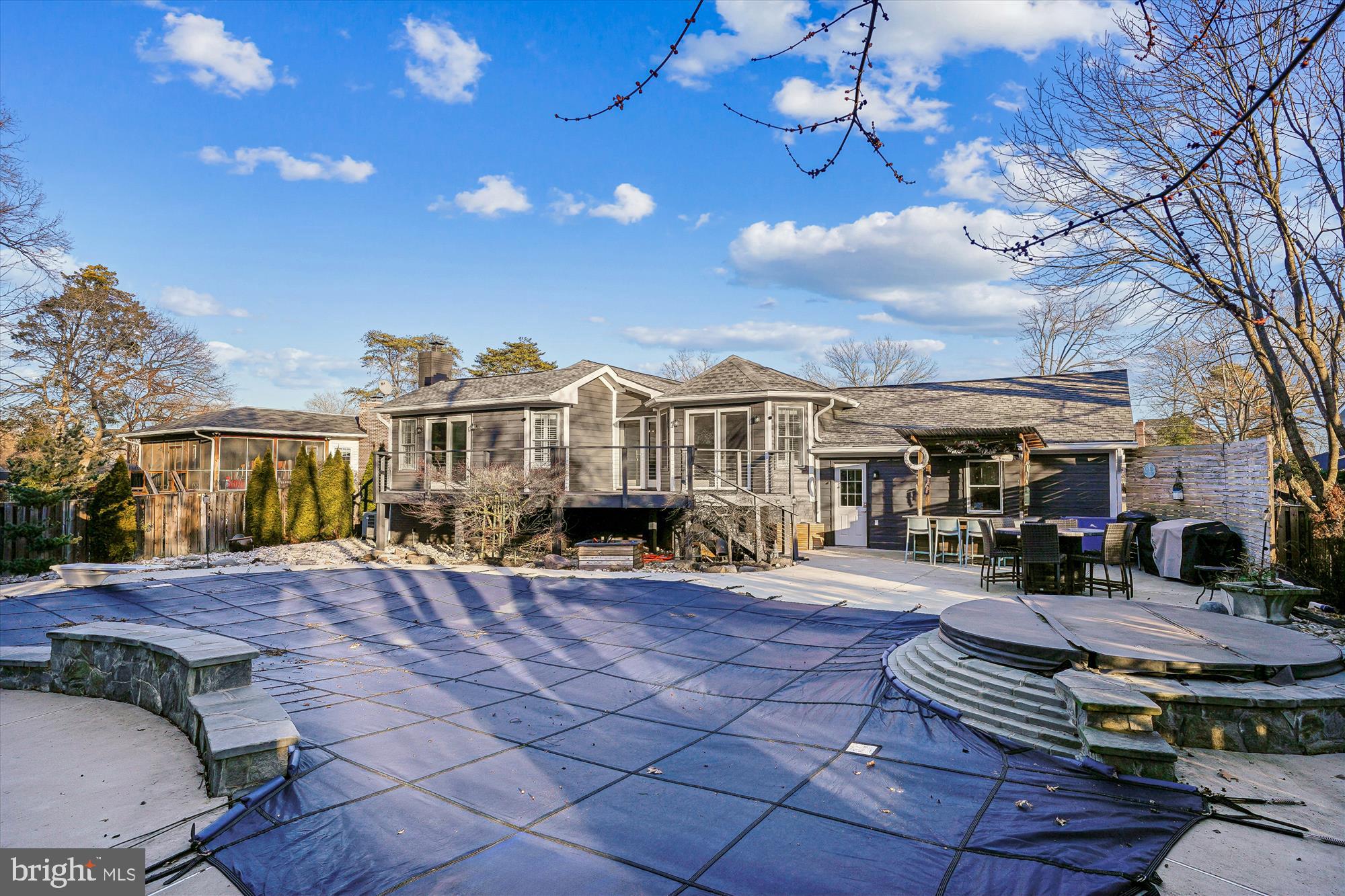 STRATFORD ON THE POTOMAC - Residential