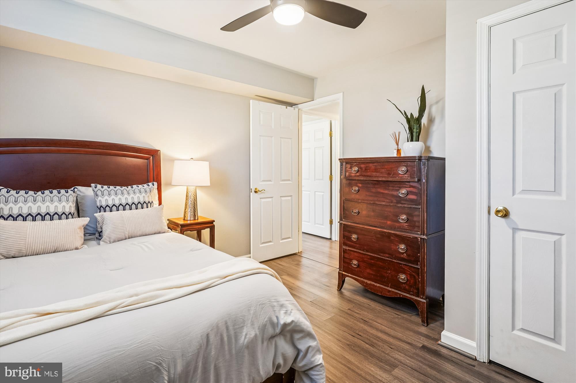 STRATFORD ON THE POTOMAC - Residential