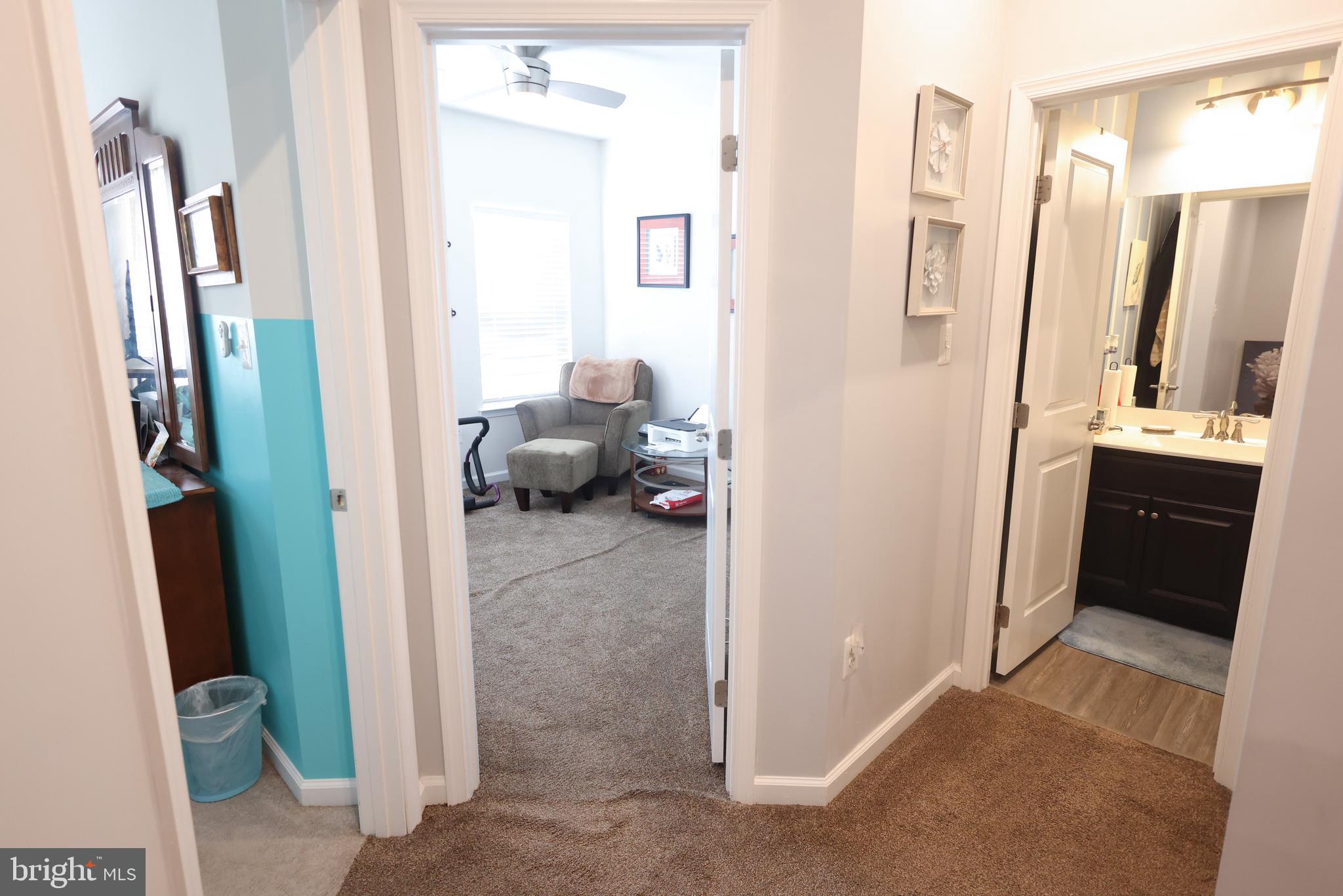 WESTCHESTER SQUARE - Residential