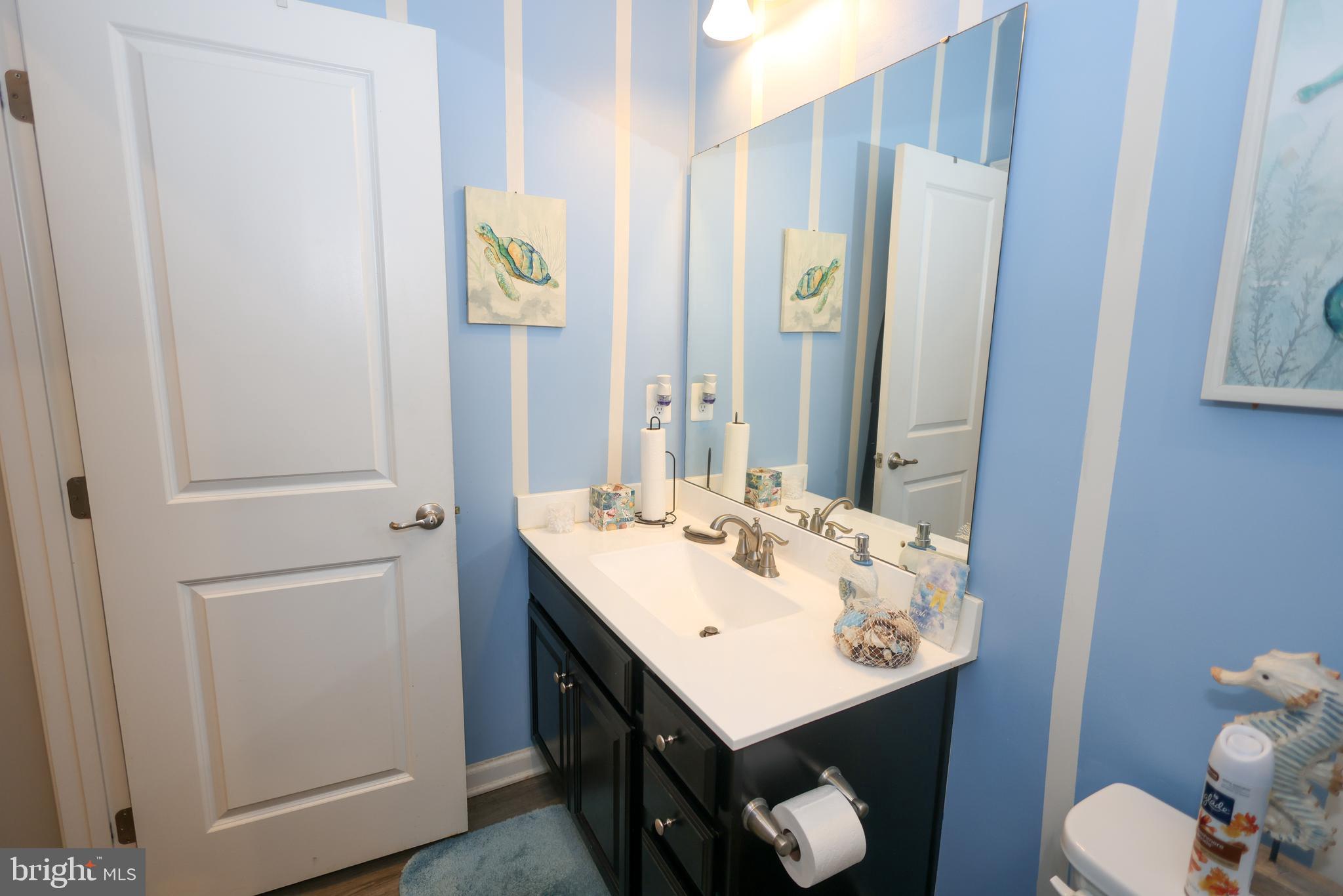 WESTCHESTER SQUARE - Residential