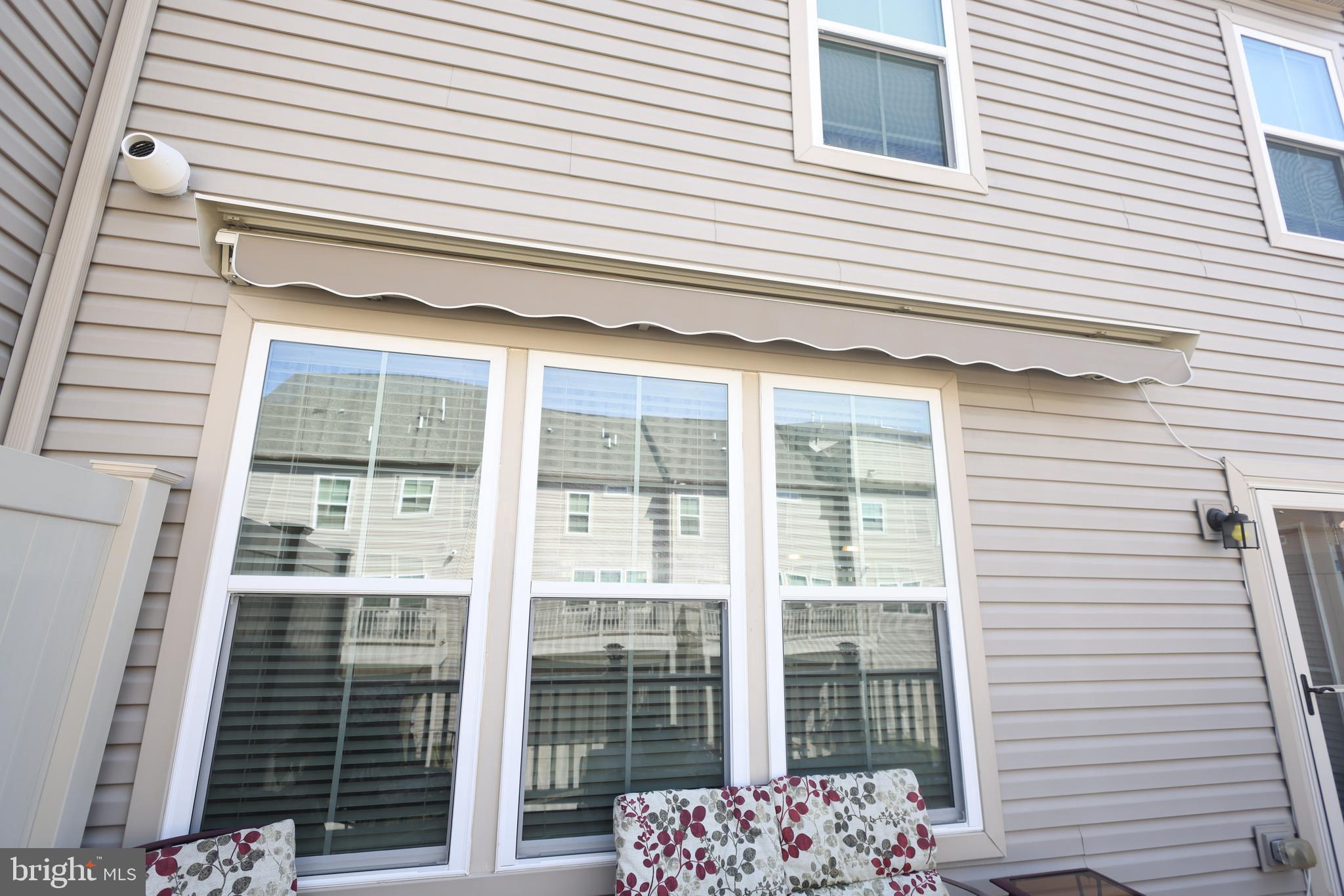 WESTCHESTER SQUARE - Residential