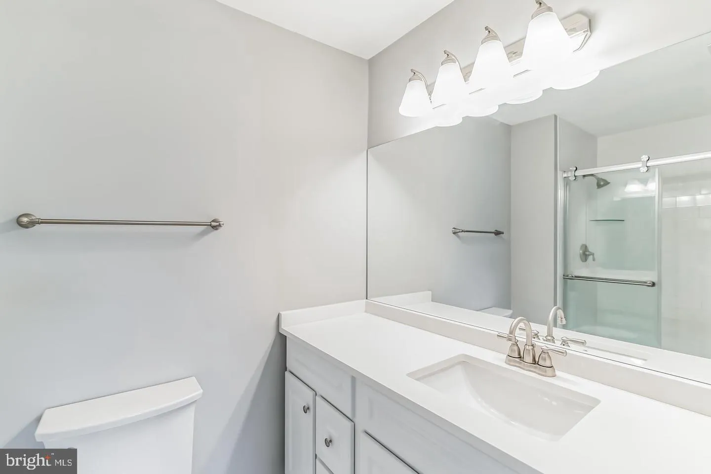 Chesterbrook, Pennsylvania 19087, United States, 3 Bedrooms Bedrooms, ,3 BathroomsBathrooms,Residential,Active,166898