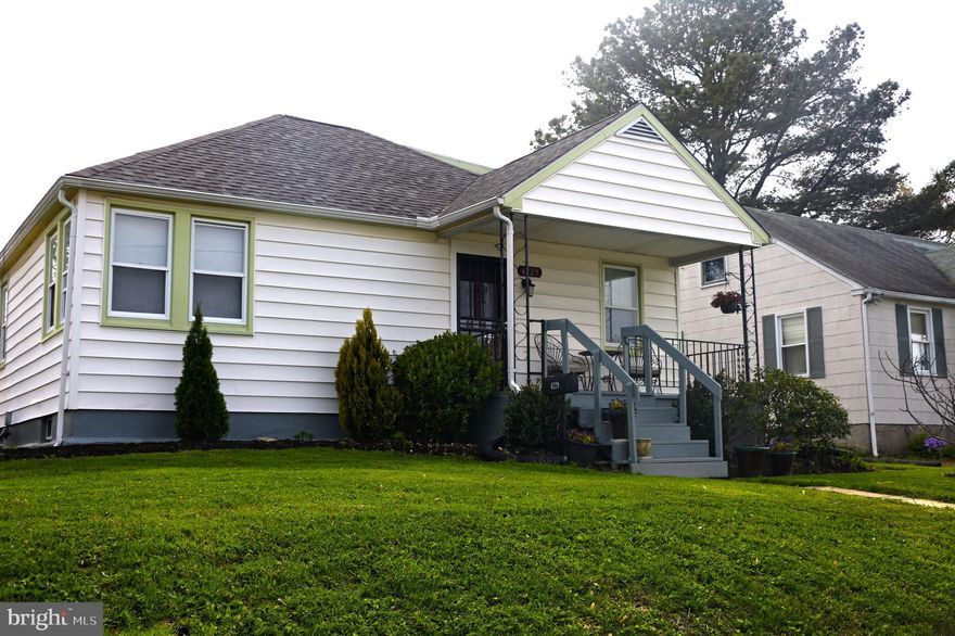 BACK ON MARKET!!!   BUYER FINANCING FELL THROUGH!!! PRICE IMPROVEMENT!!!    Grab This Great Home Before It's Gone! Beautiful, Spacious, Updated Kitchen With Newer Cabinets , Stainless Steel Appliances and  New, Contemporary Laminate Flooring!  Hardwood Flooring Throughout Main Level. Fresh Paint, and Updated Bath.  Lower Level Is Improved With Recreation or Family Room Area And Workshop Space.  Fenced Backyard With Patio.  Convenient To Rt 695, Rt 95 and Area Shopping, Seller help available! Open House Sat 8/22  2-4 PM