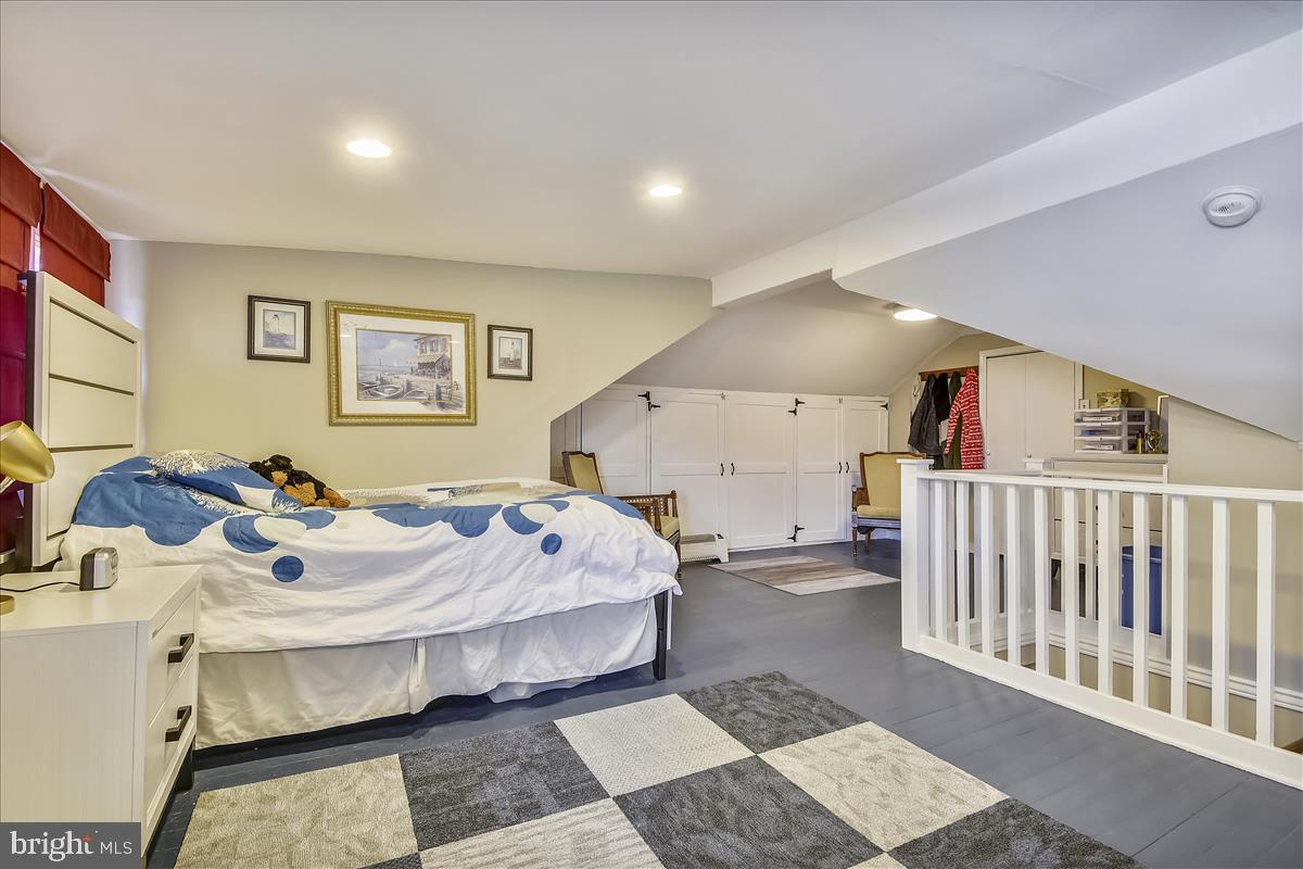 HAWTHORNE - Residential