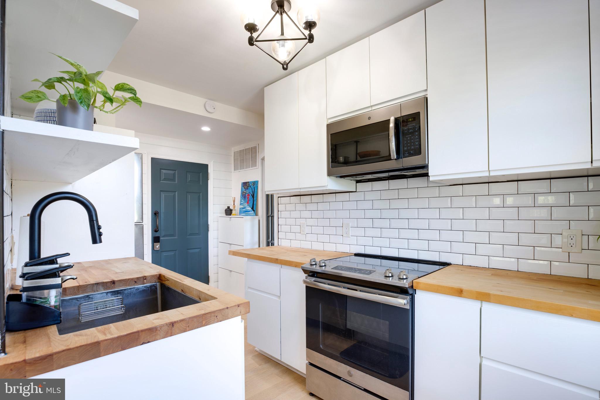 2625 3RD STREET NE 203