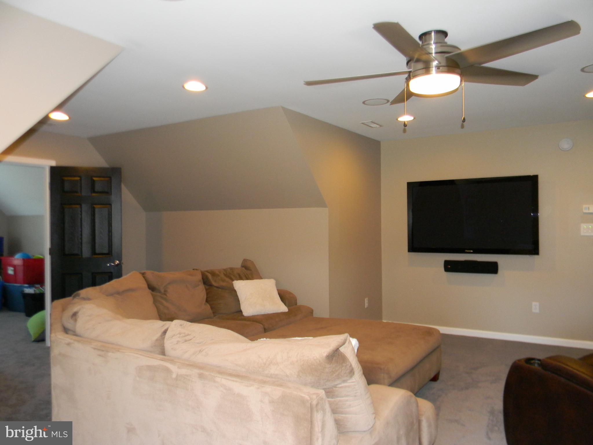 STEEPLECHASE - Residential