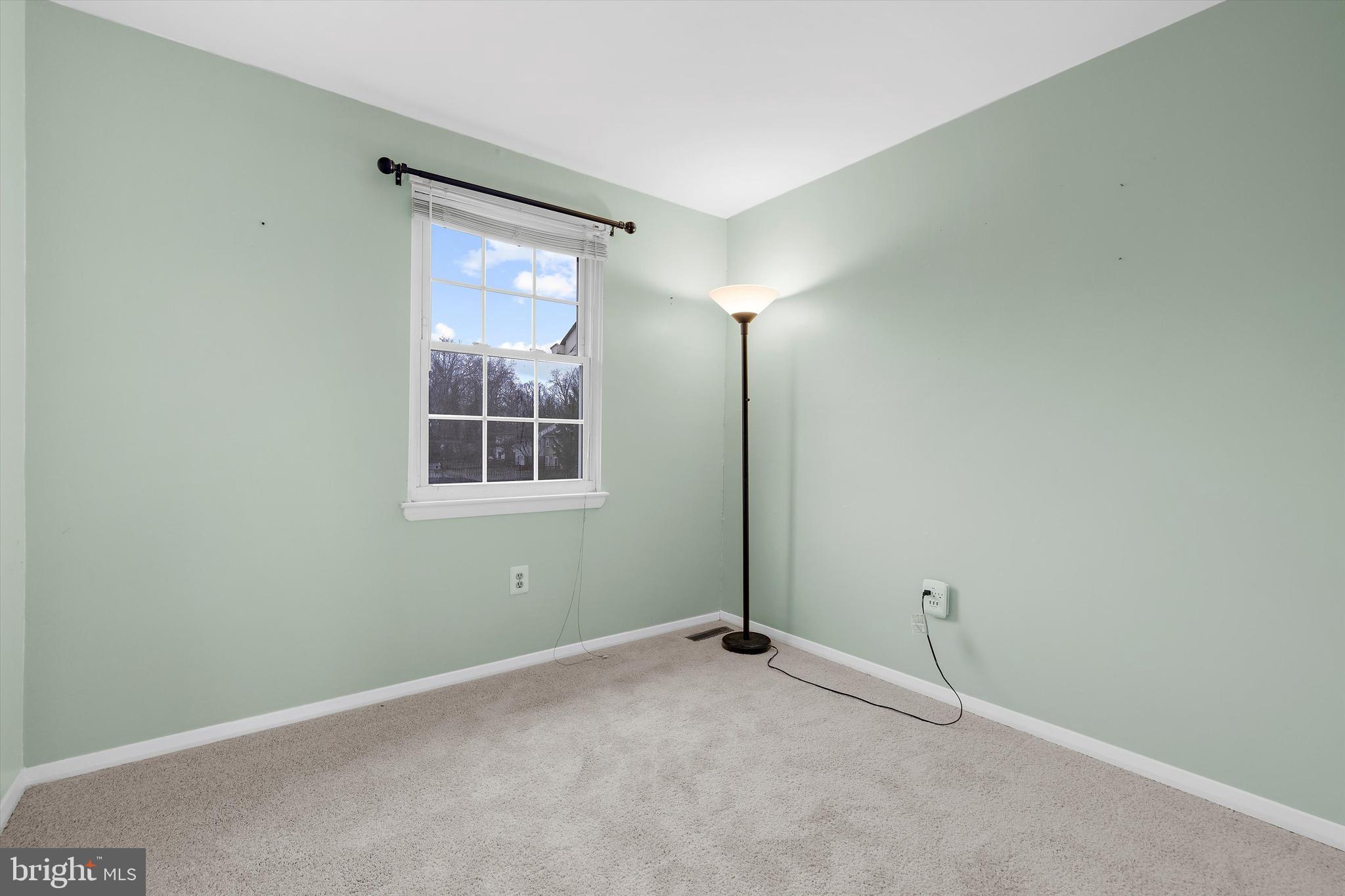 ELIZABETHS LANDING - Residential