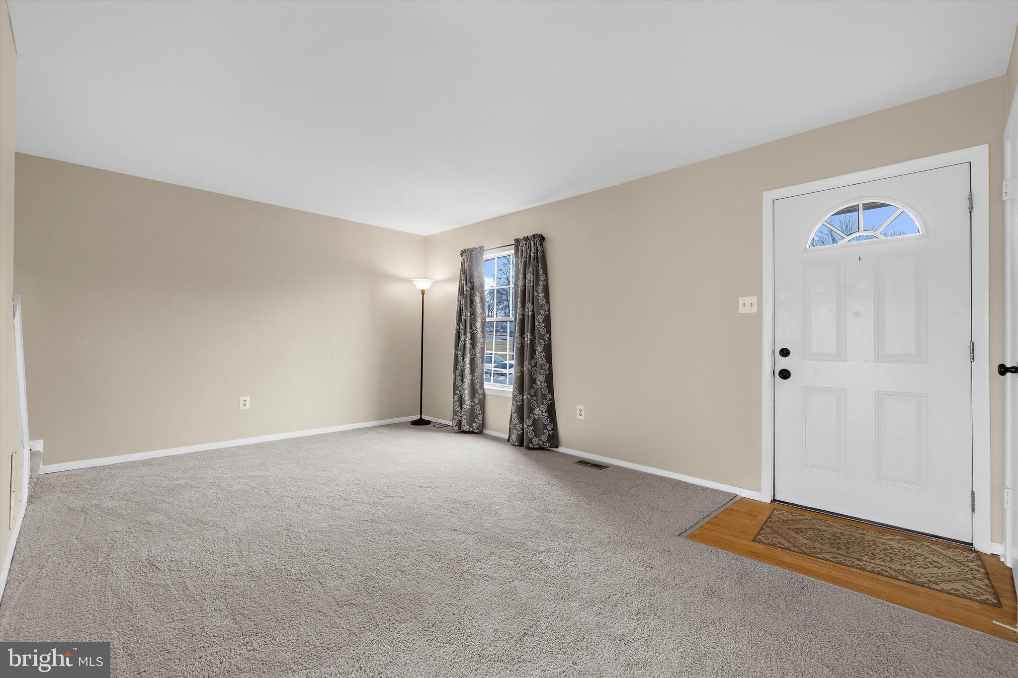 ELIZABETHS LANDING - Residential