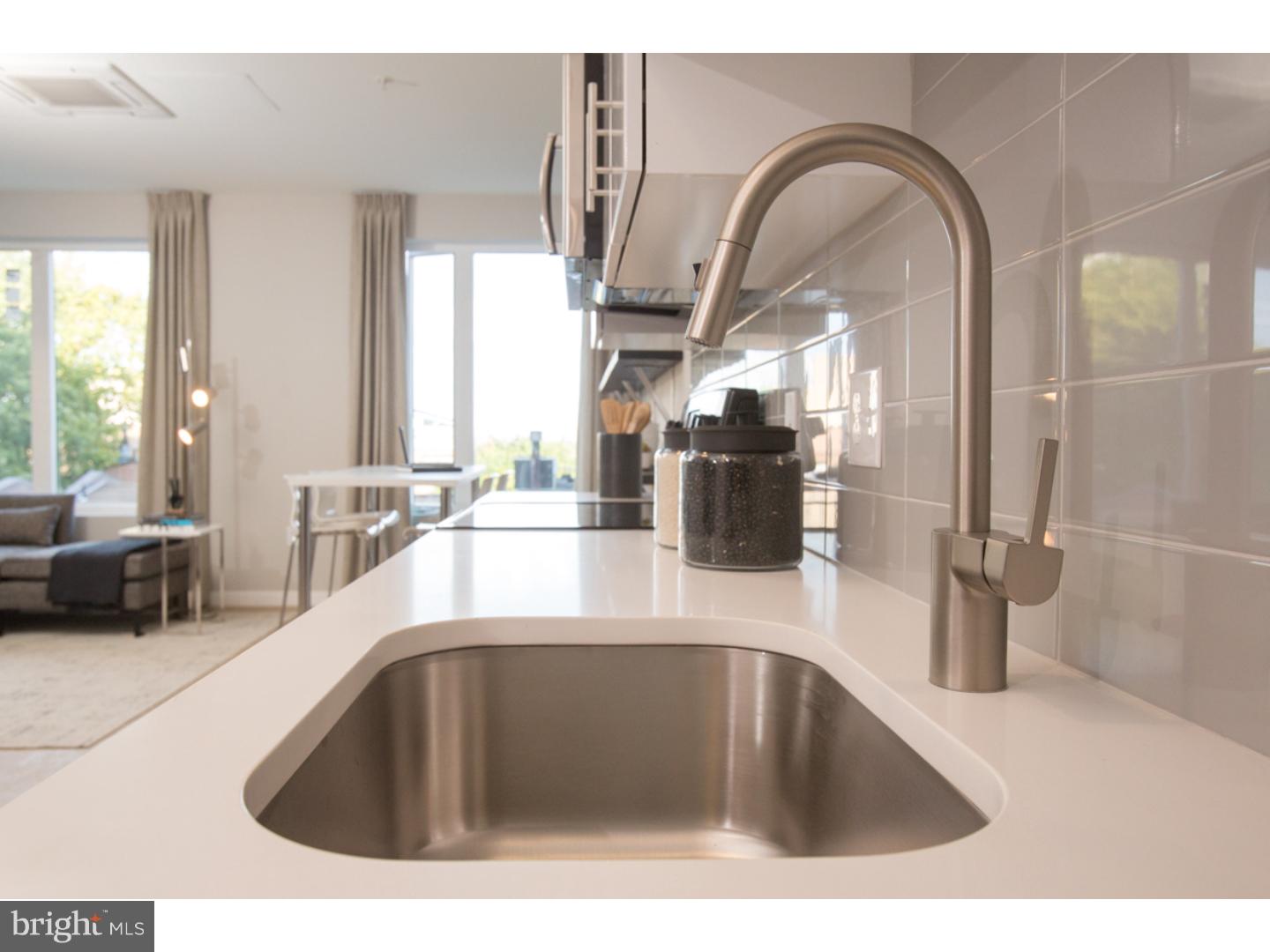 OLD CITY - Residential Lease