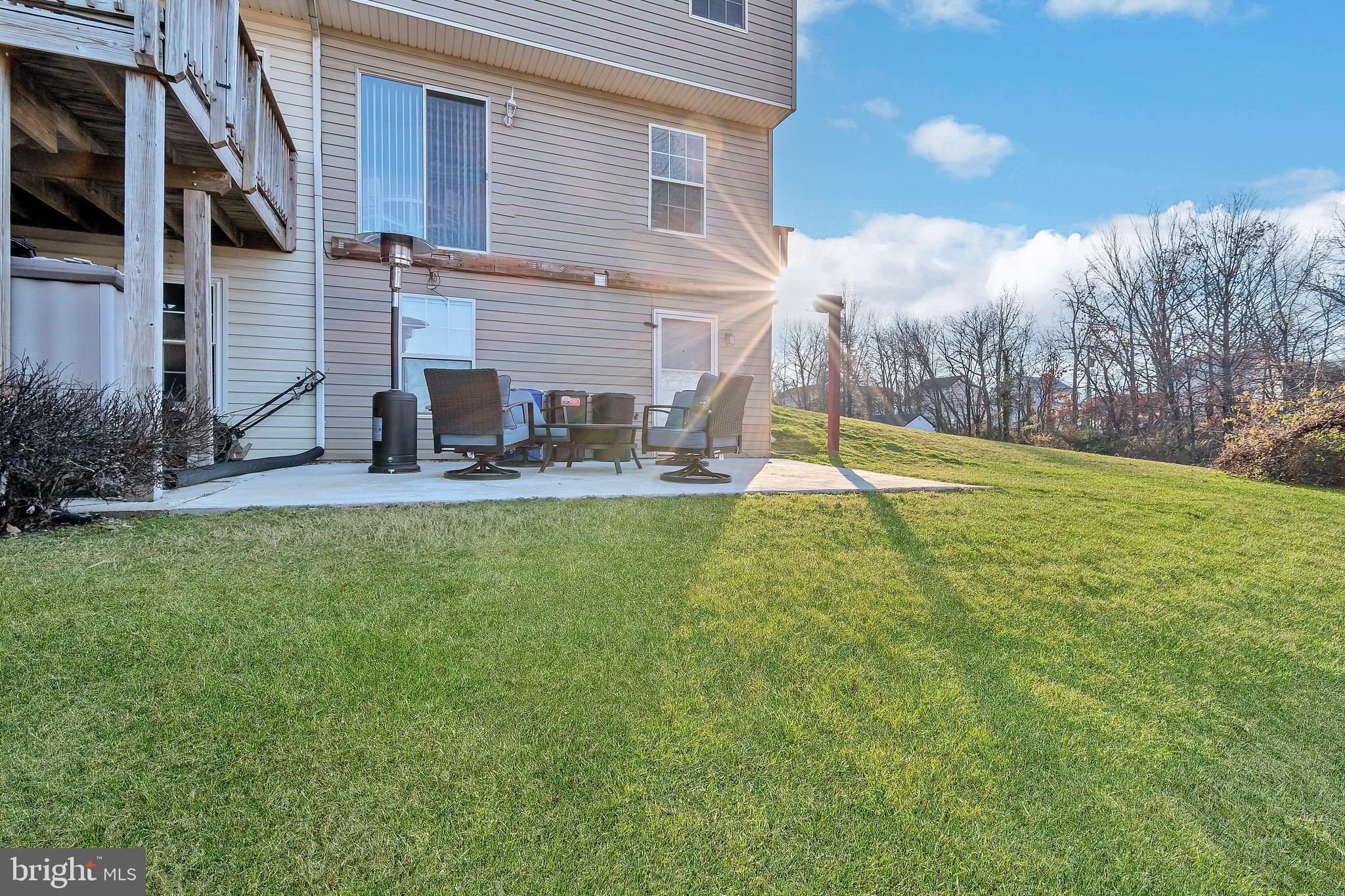 BLUEGRASS HEIGHTS - Residential