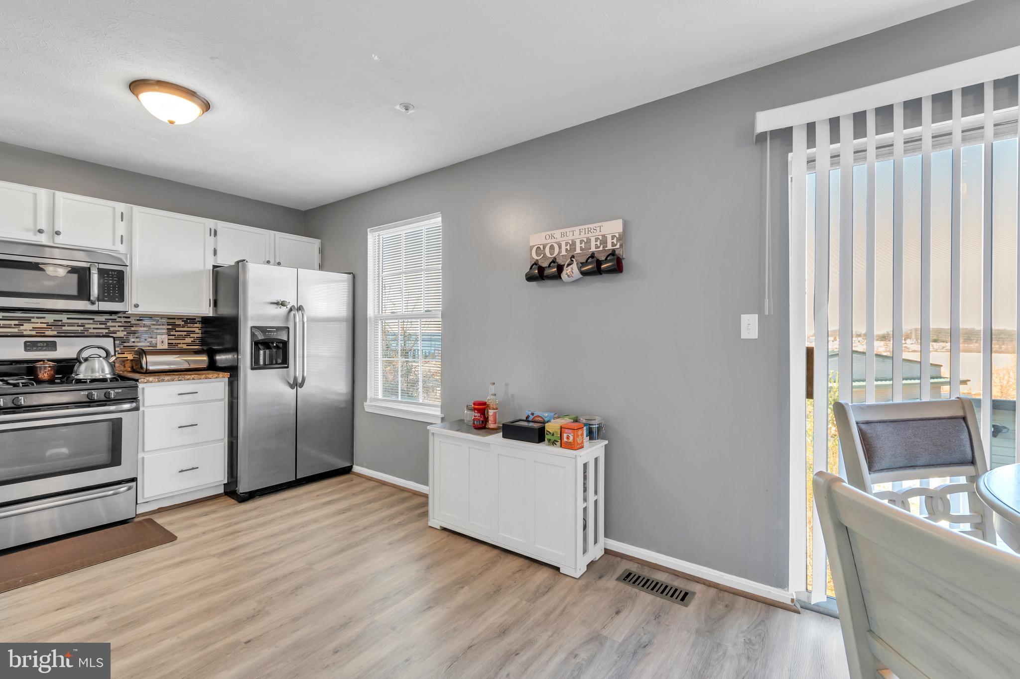 BLUEGRASS HEIGHTS - Residential