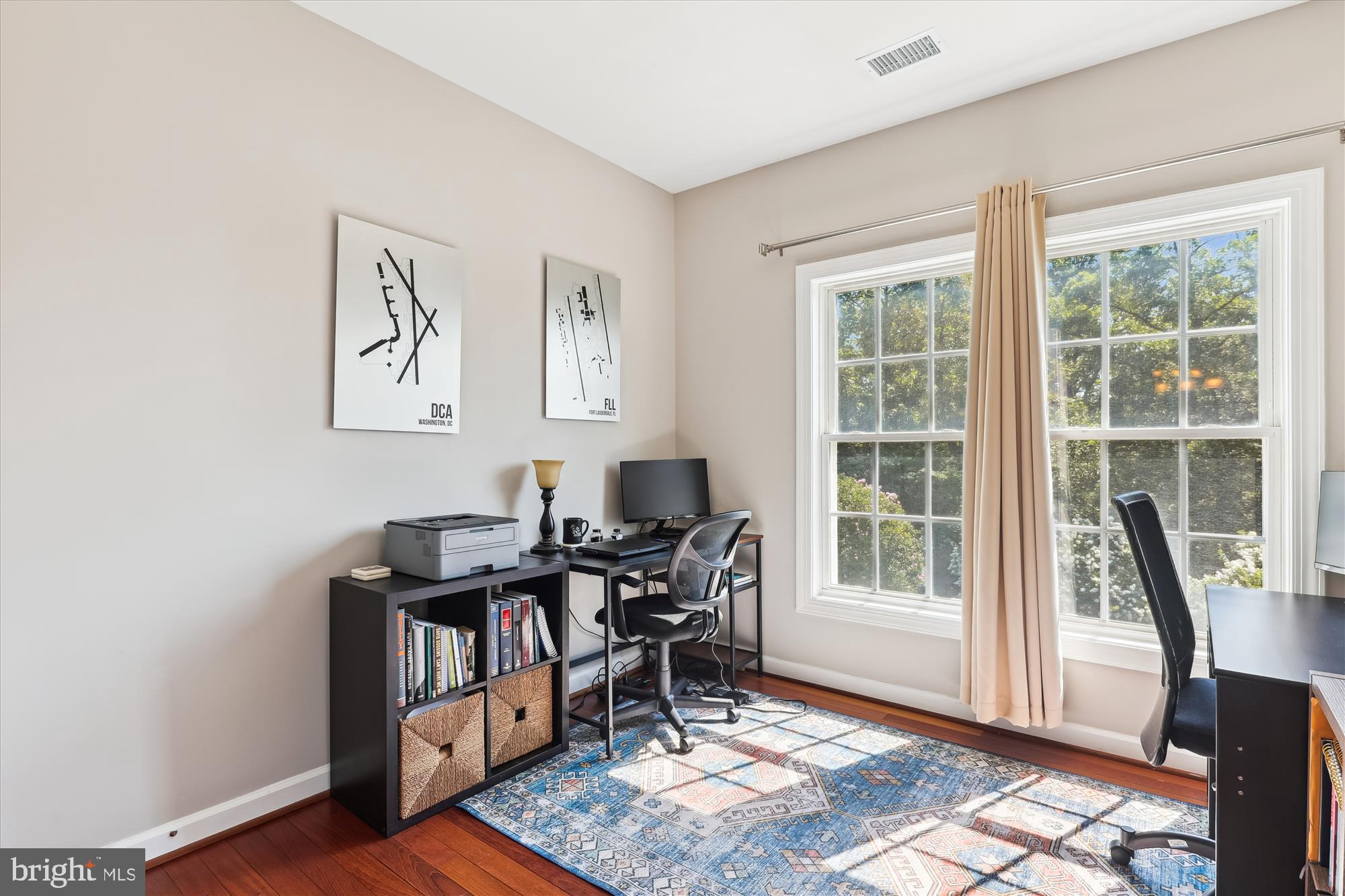 JAPONICA - Residential