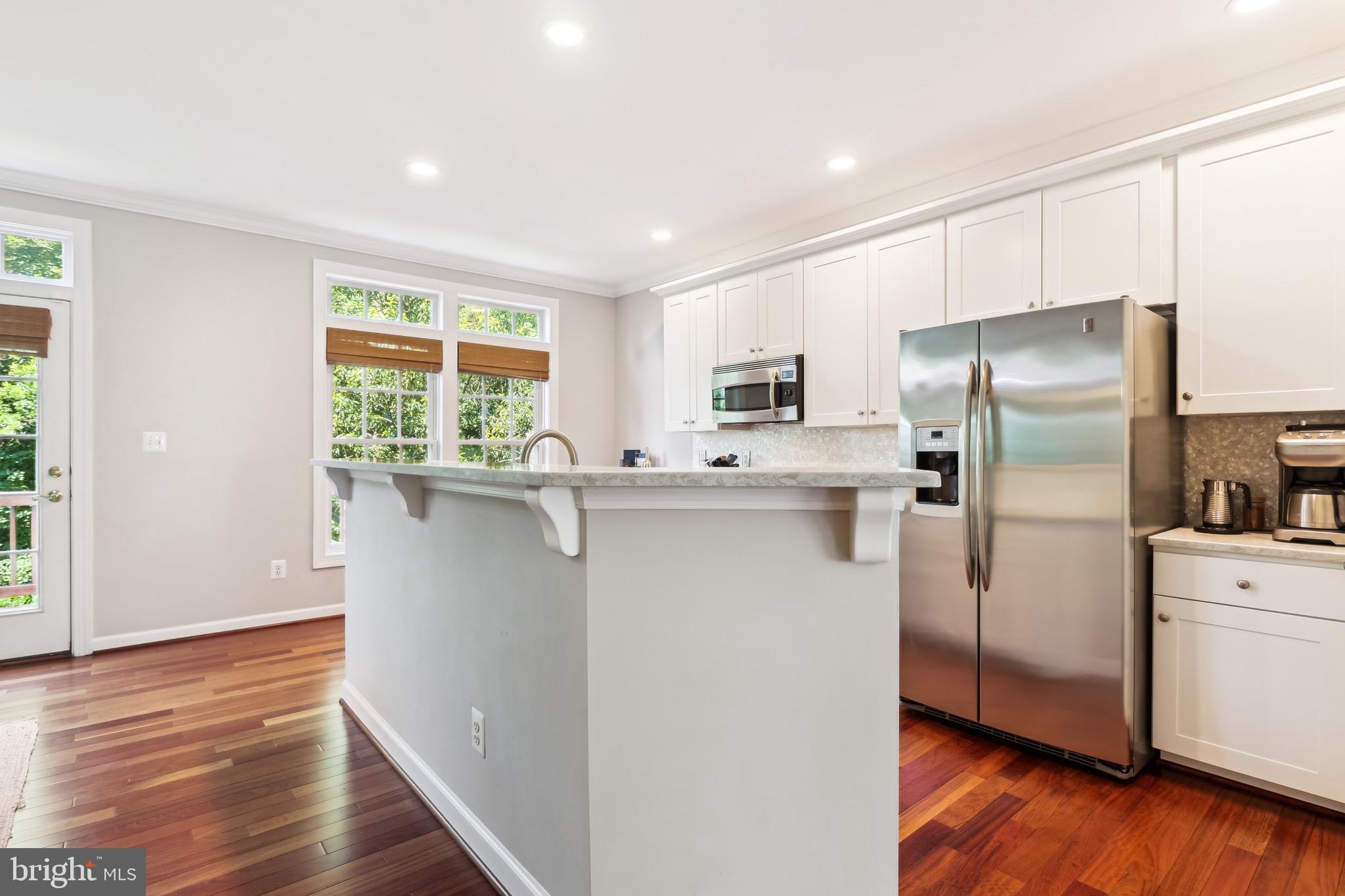 JAPONICA - Residential