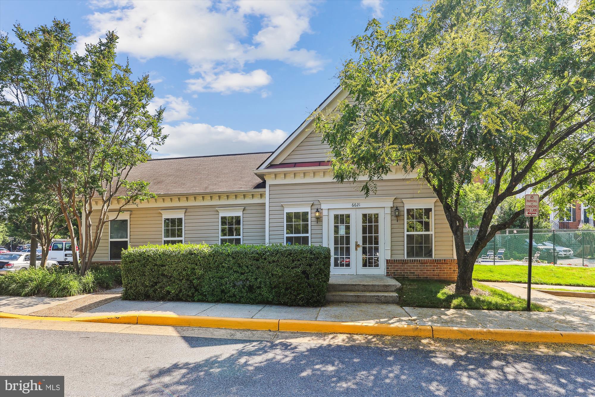 JAPONICA - Residential