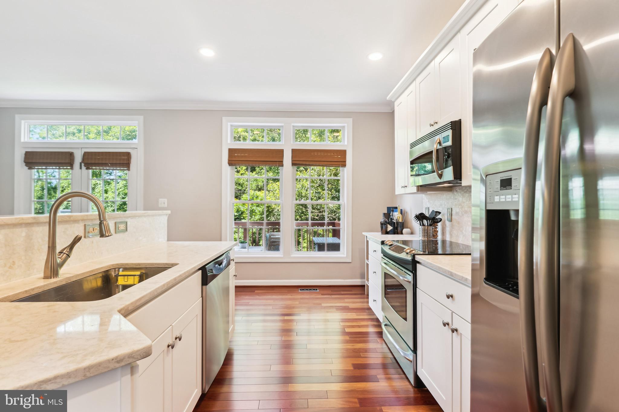 JAPONICA - Residential