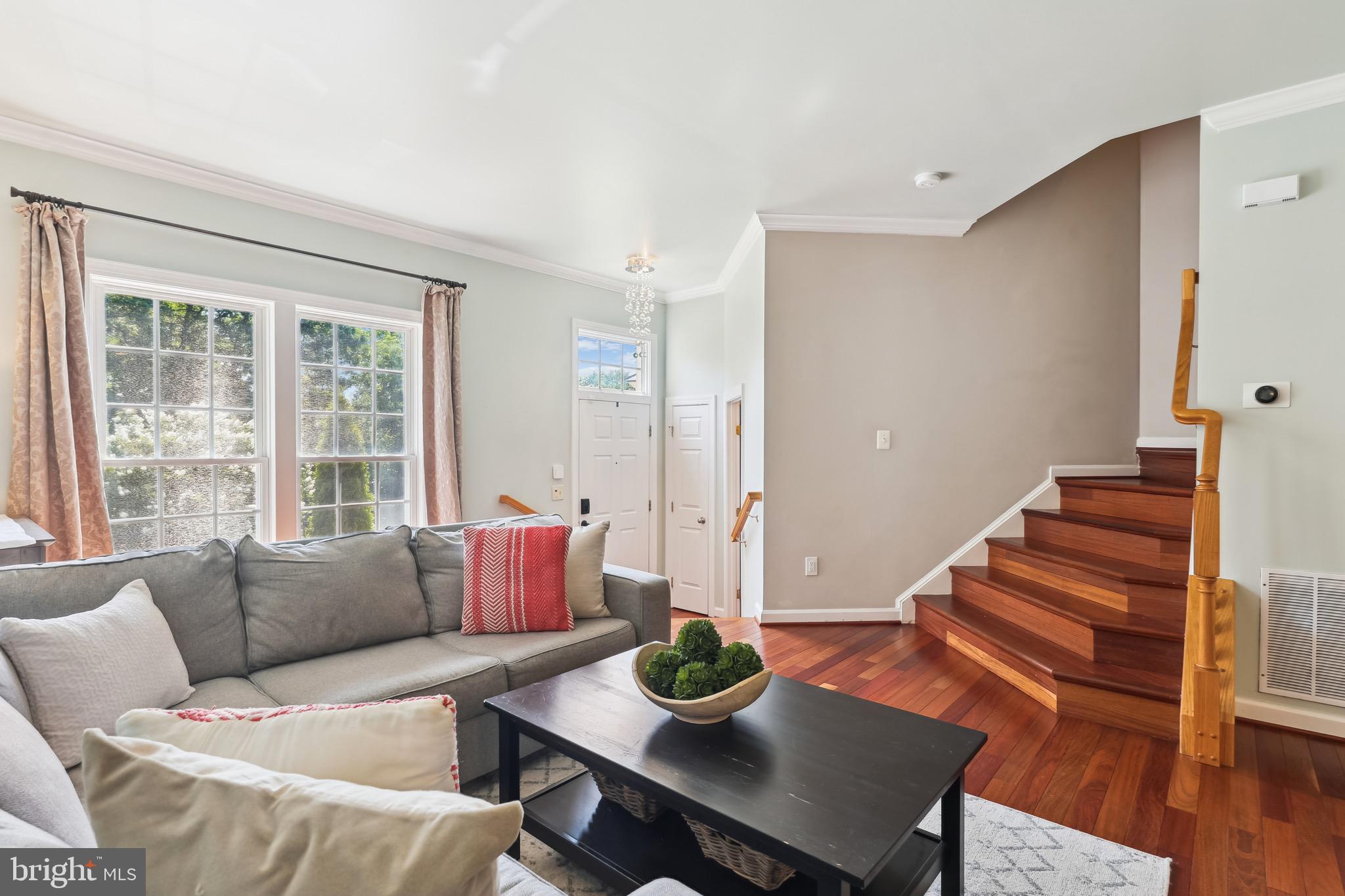 JAPONICA - Residential