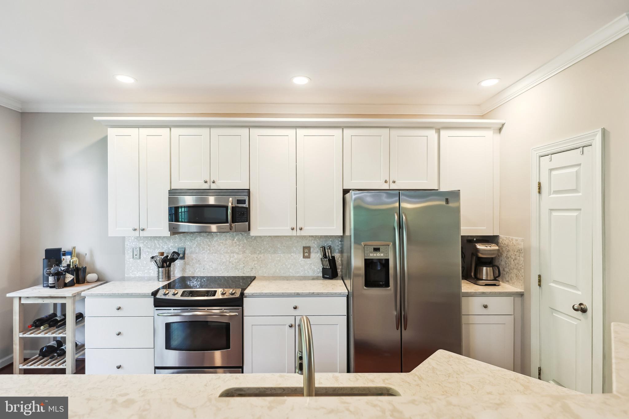 JAPONICA - Residential