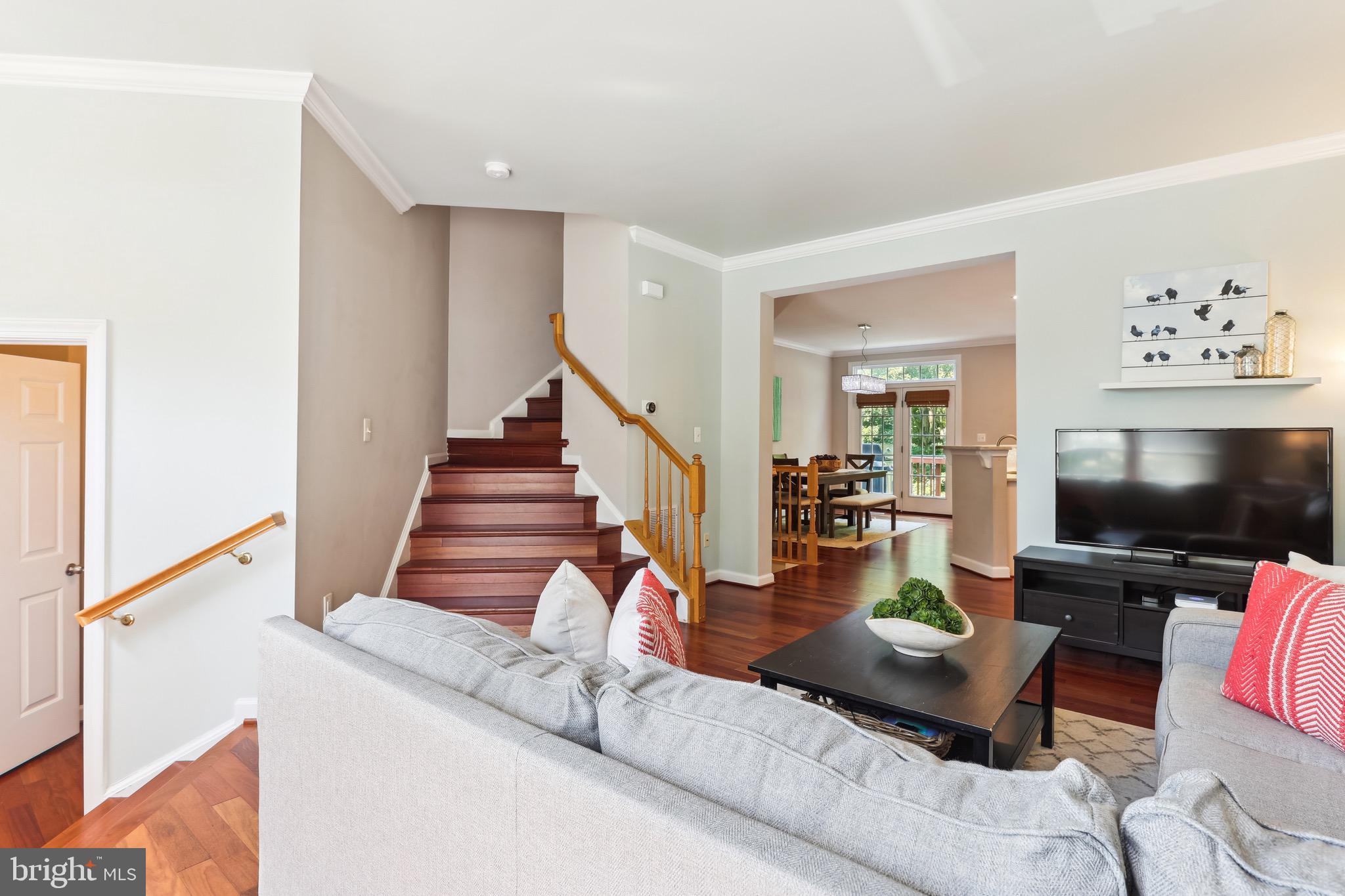 JAPONICA - Residential