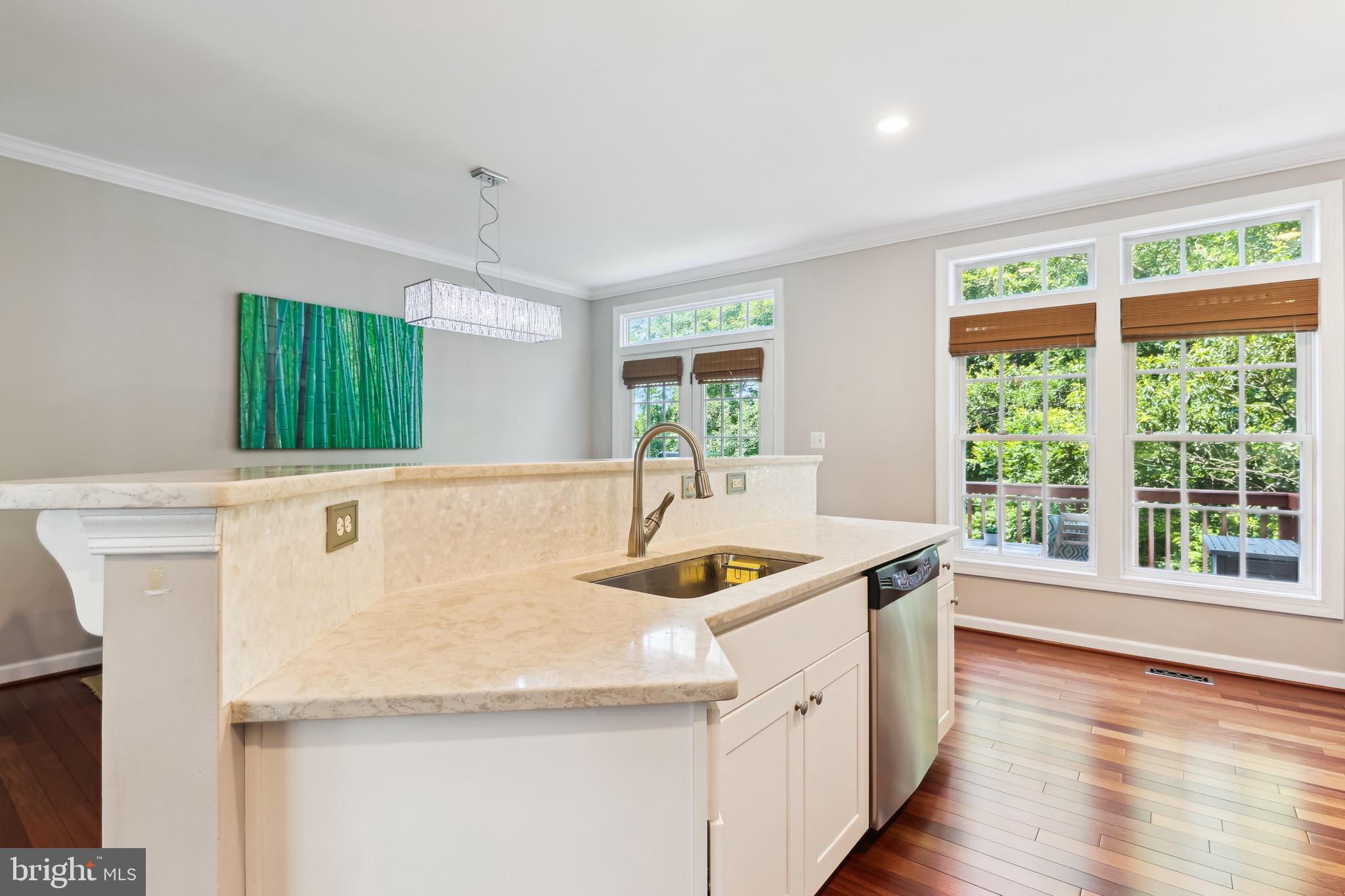 JAPONICA - Residential