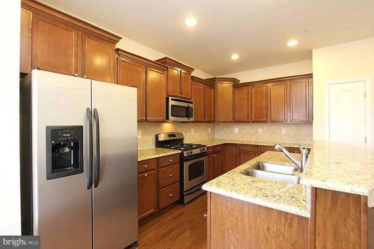 23236 ROBERTS TAVERN DRIVE 1343